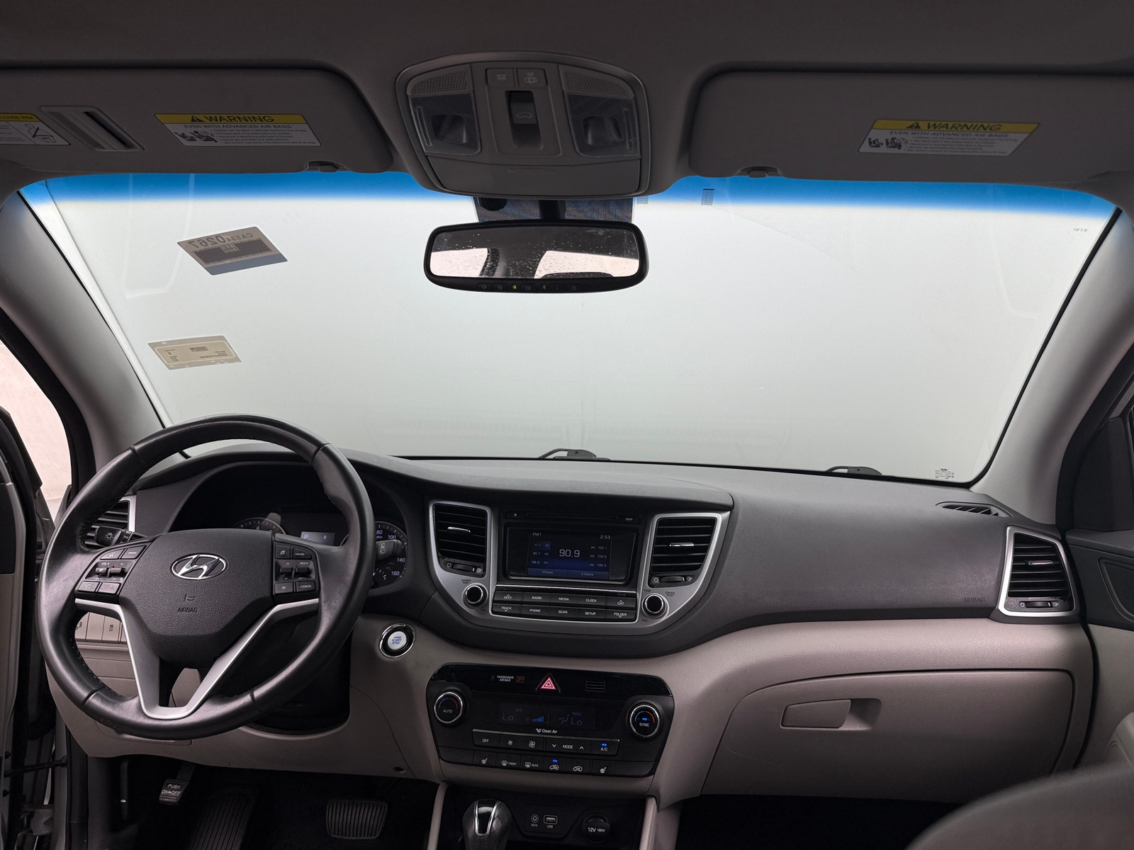 Thumbnail: 2017 Hyundai Tucson - 3