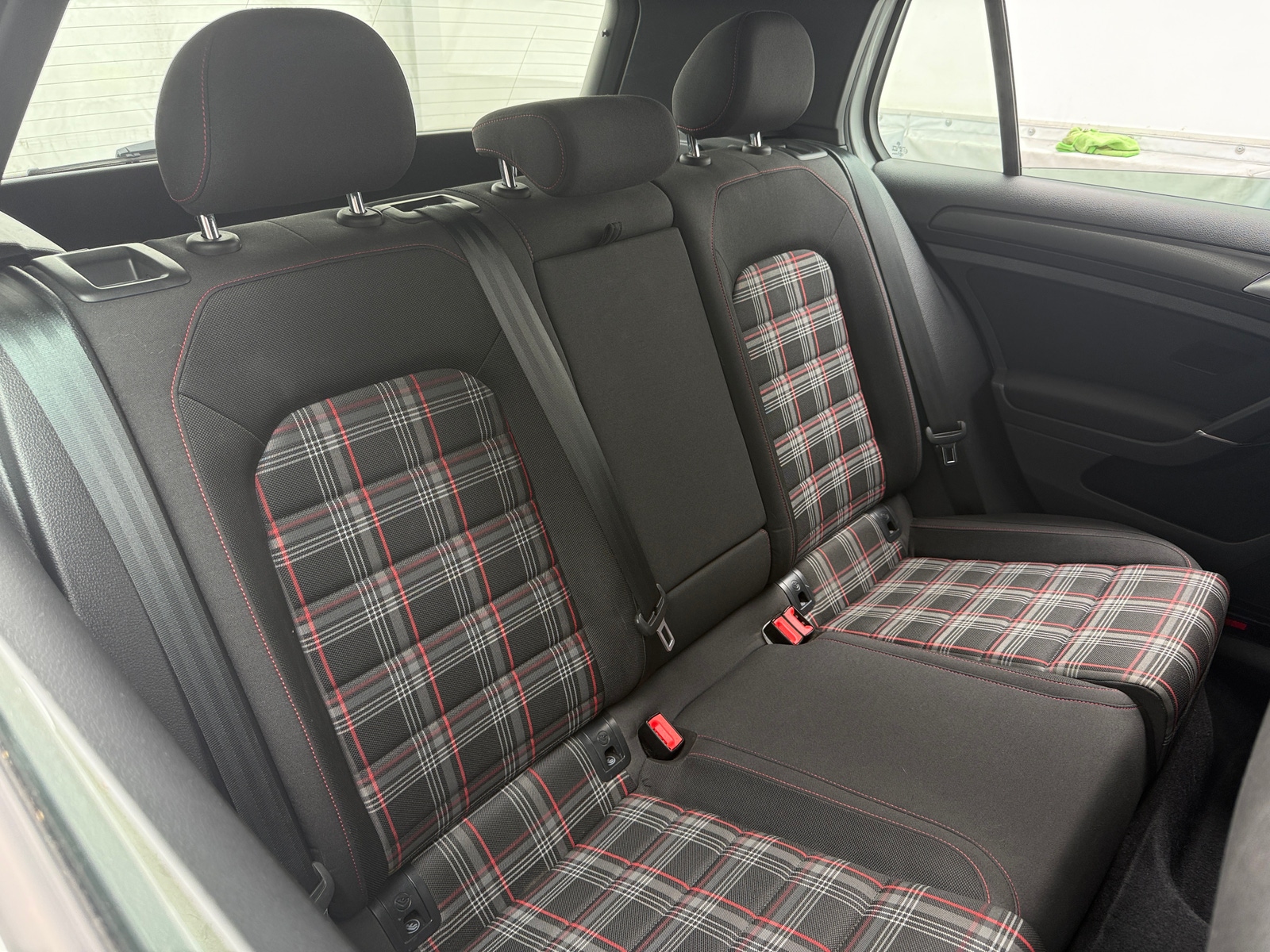 Thumbnail: 2019 Volkswagen Golf - 6
