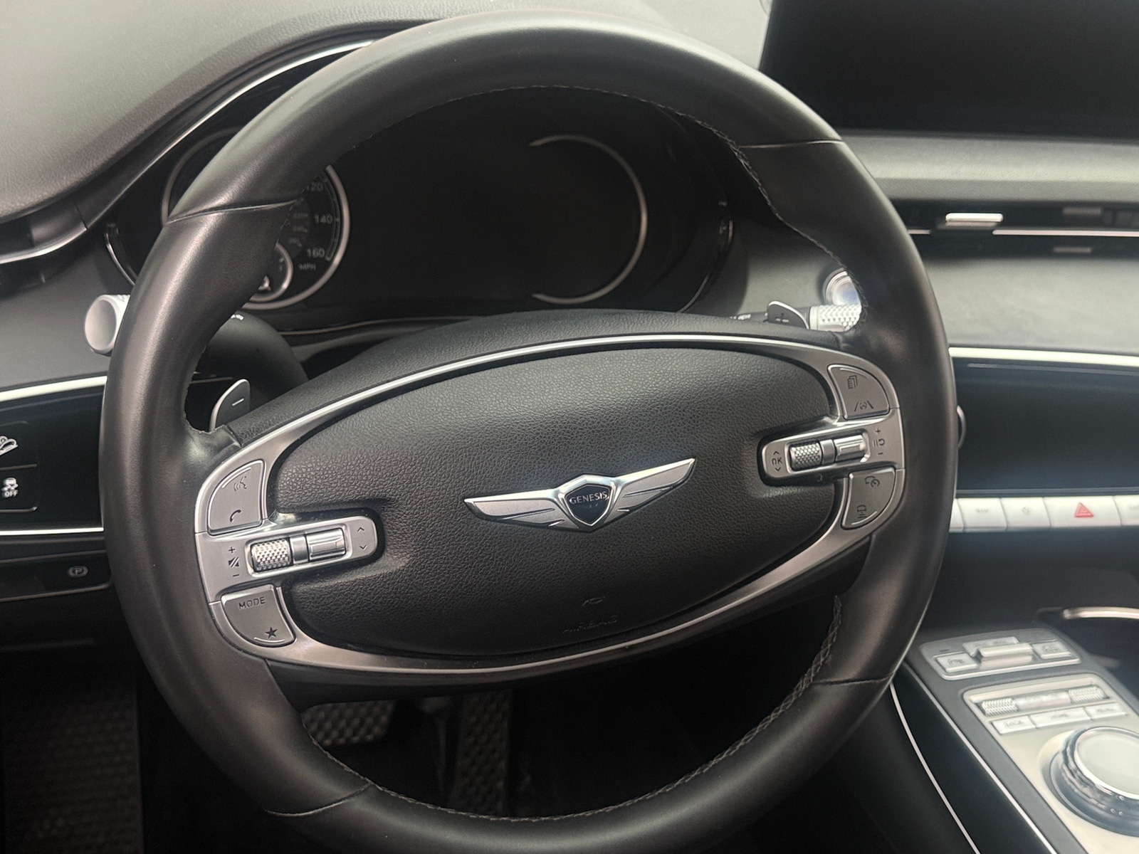 Thumbnail: 2025 Genesis GV70 - 4