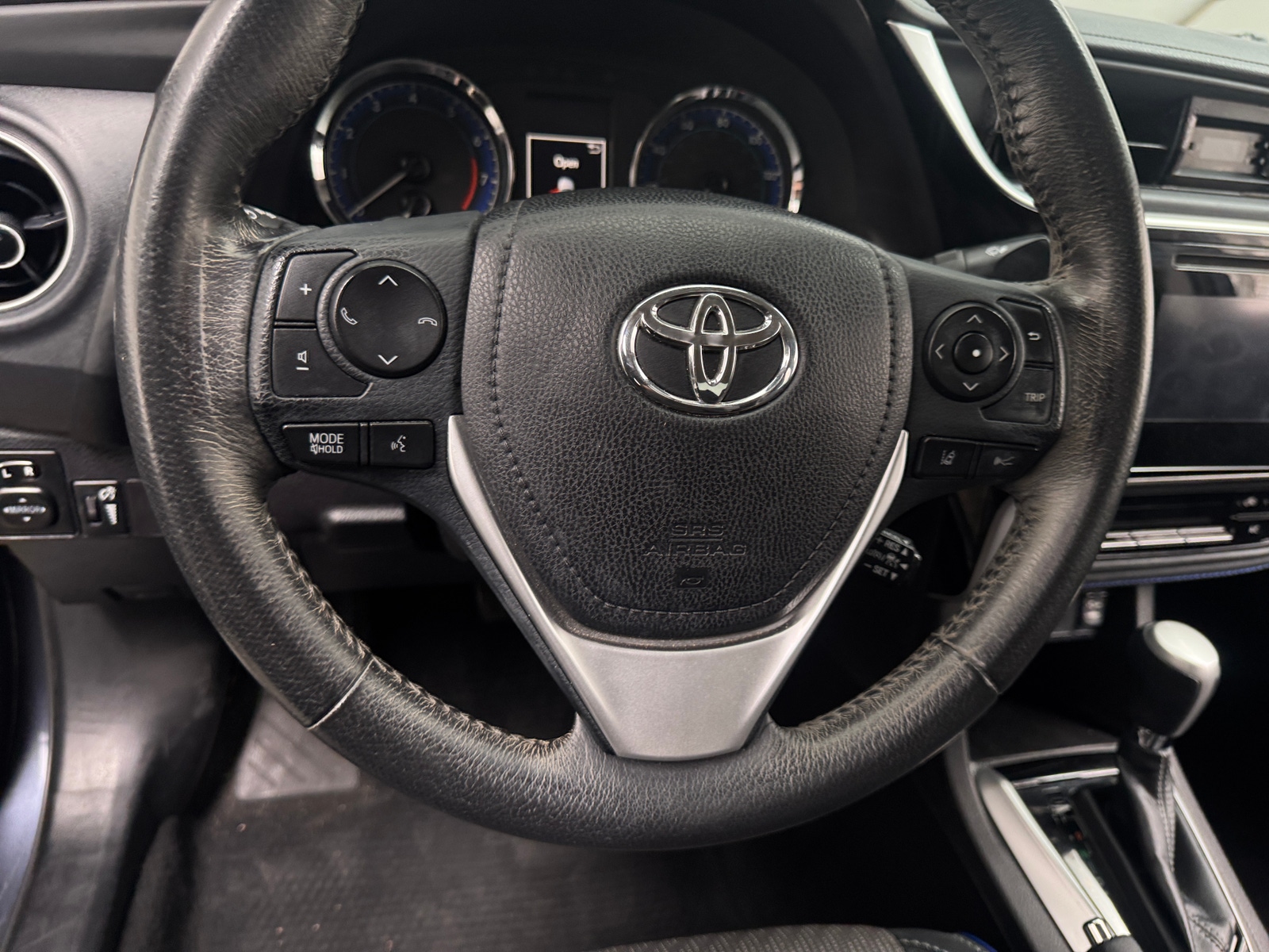 Thumbnail: 2017 Toyota Corolla - 5