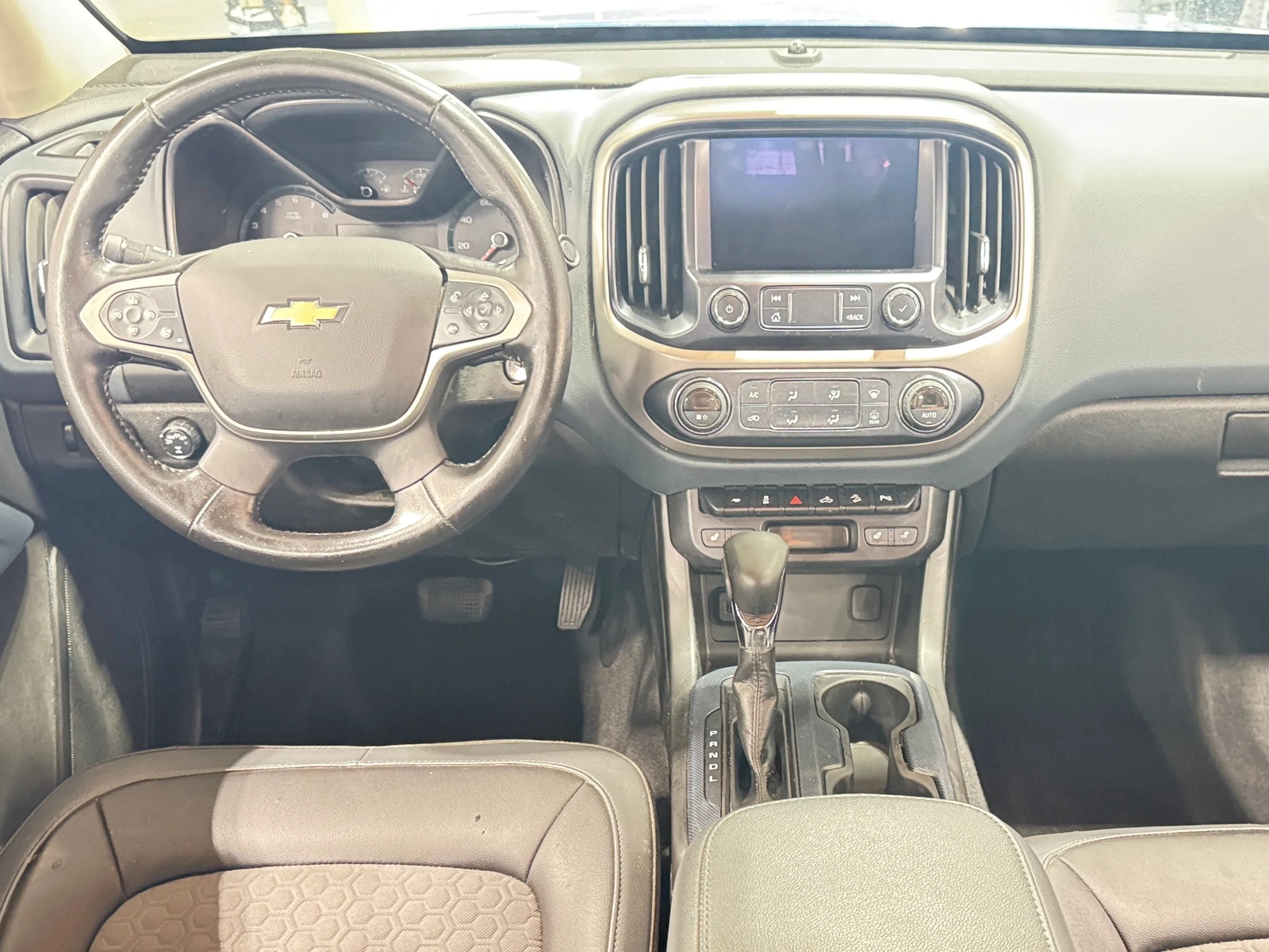 Thumbnail: 2022 Chevrolet Colorado - 2
