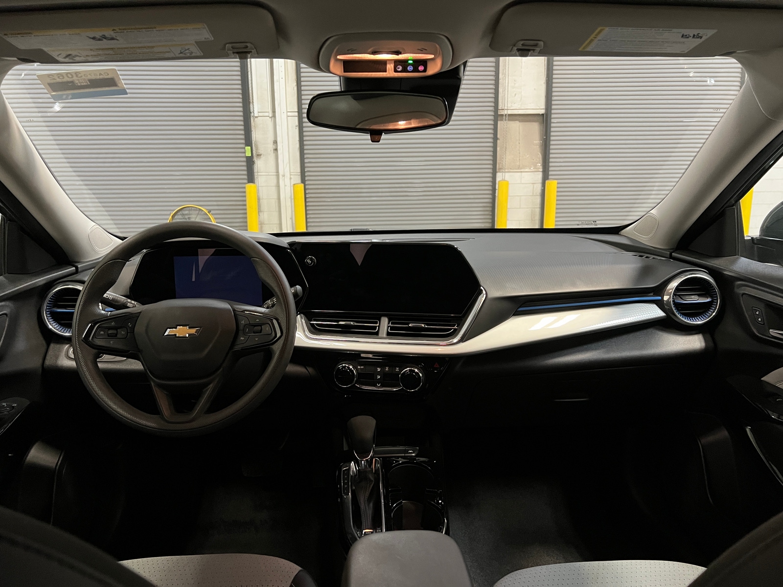 Thumbnail: 2025 Chevrolet Trax - 2