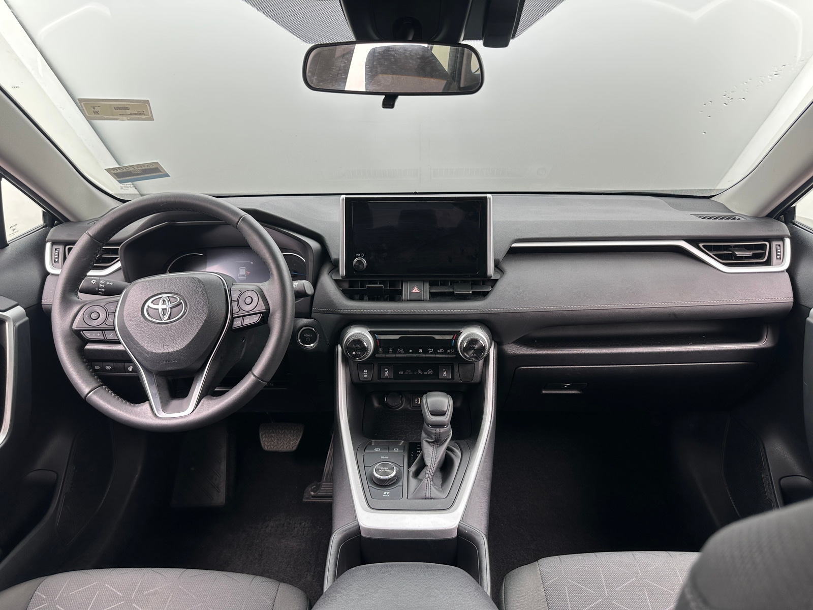 Thumbnail: 2024 Toyota RAV4 - 3