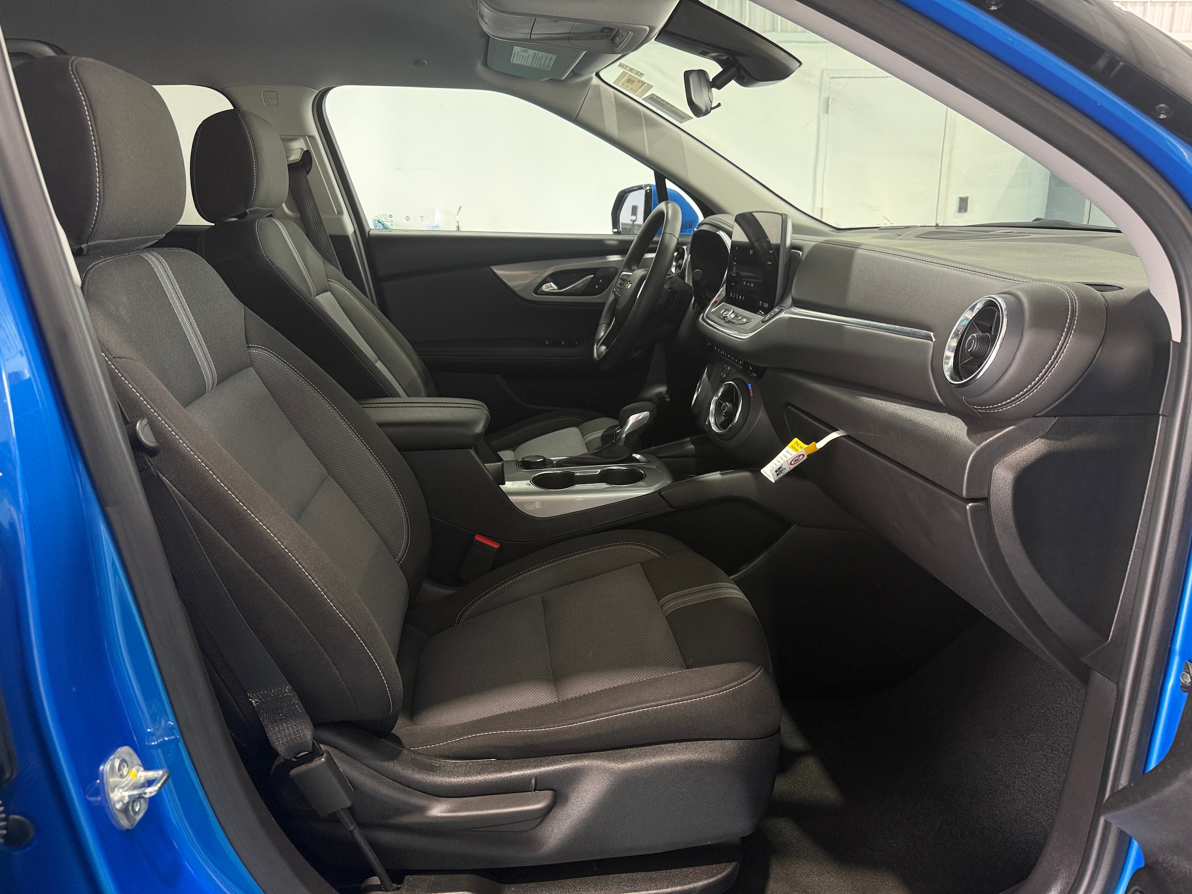 2025 Chevrolet Blazer 2LT - Photo 4