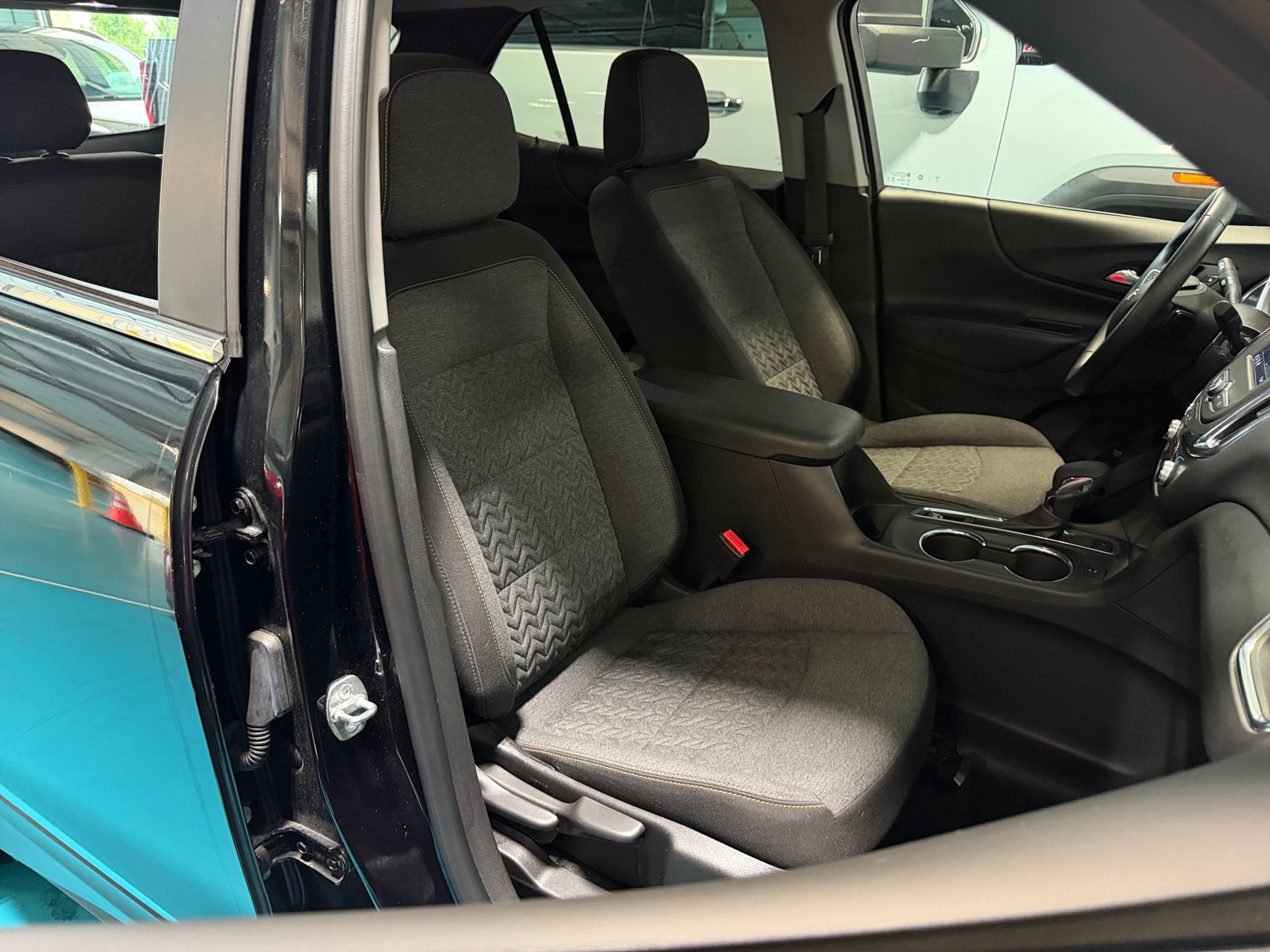 Thumbnail: 2023 Chevrolet Equinox - 2