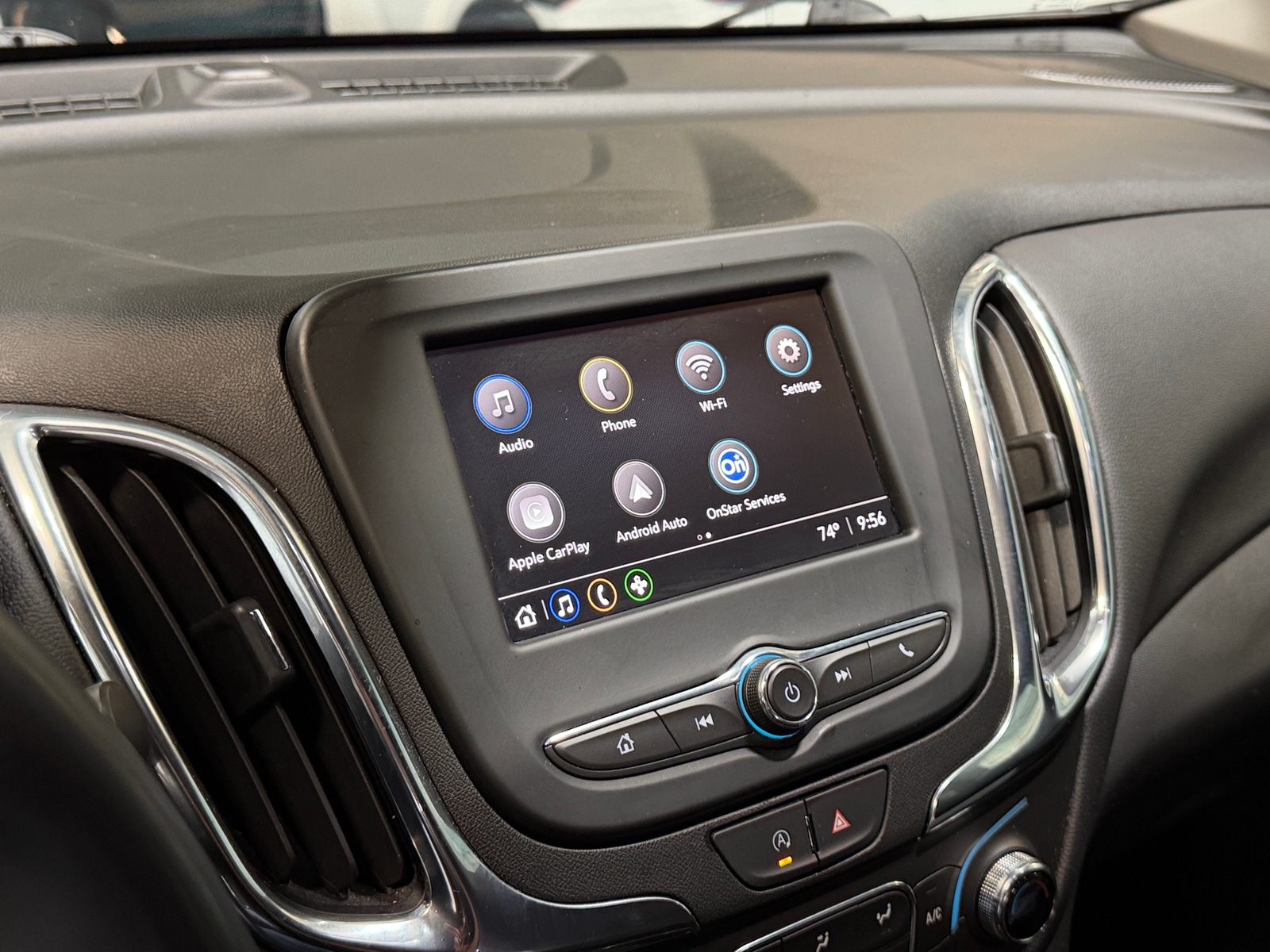 Thumbnail: 2023 Chevrolet Equinox - 4