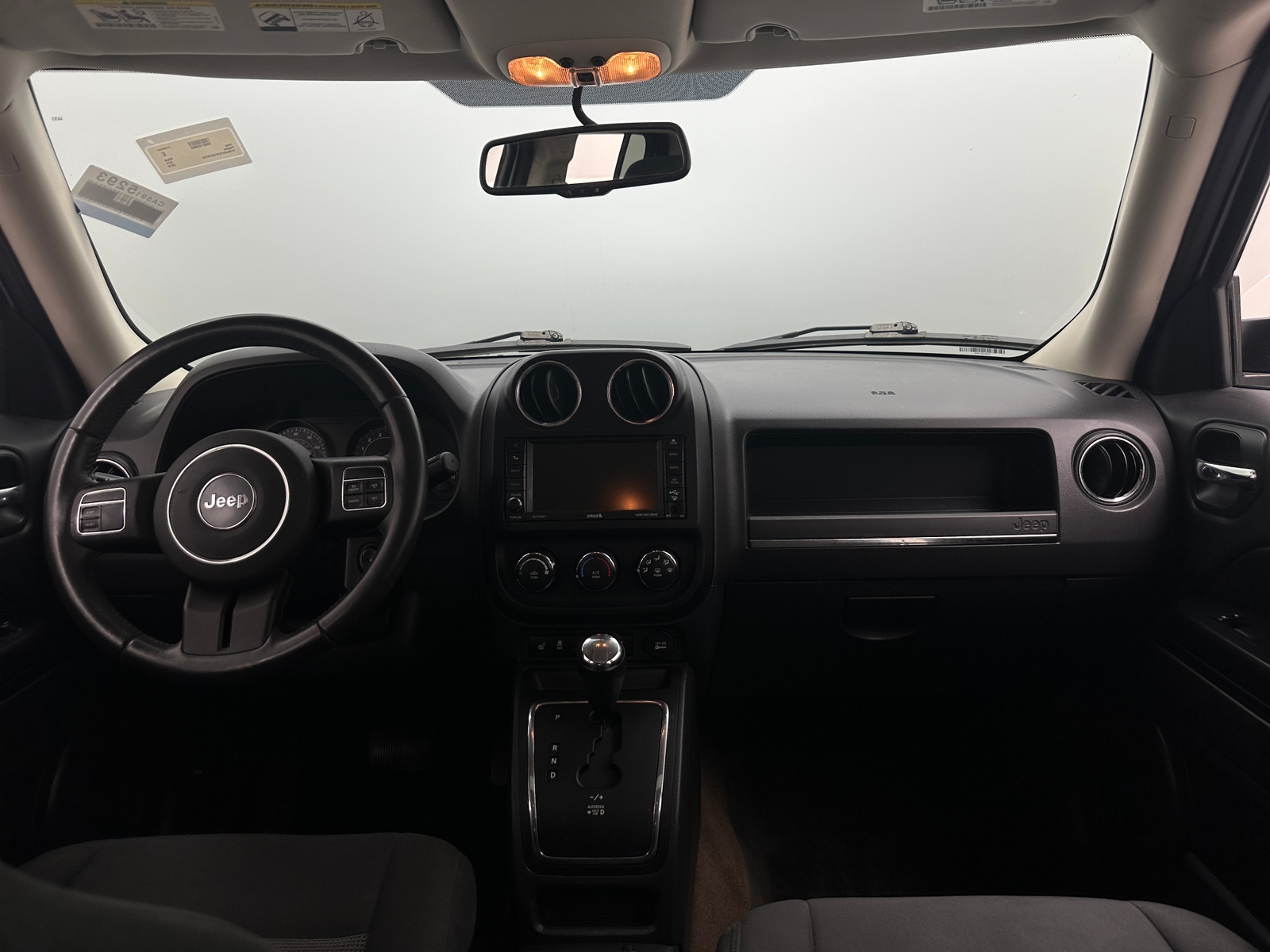 Thumbnail: 2015 Jeep Patriot - 3