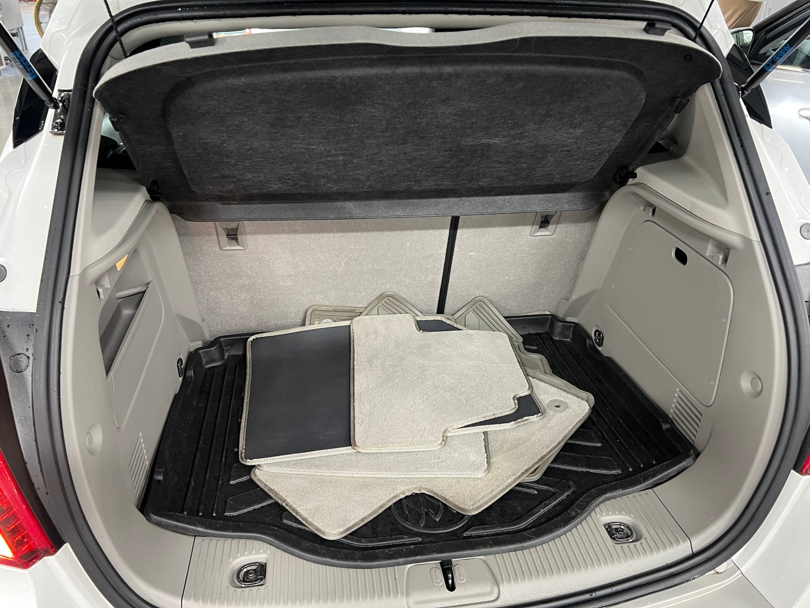 Thumbnail: 2015 Buick Encore - 6