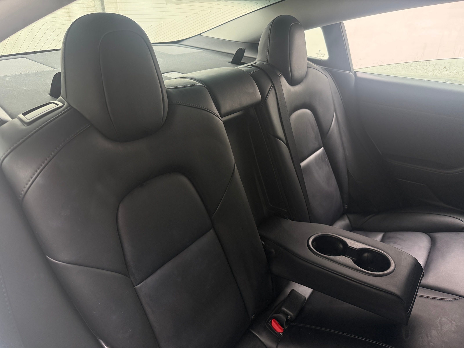 Thumbnail: 2020 Tesla Model 3 - 4
