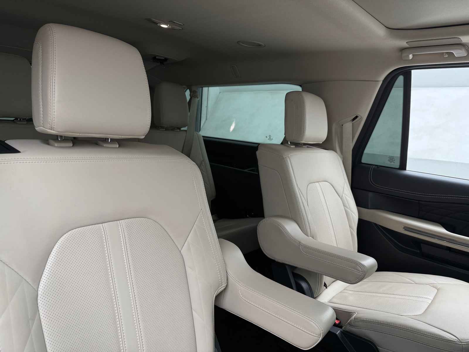 Thumbnail: 2023 Ford Expedition MAX - 5