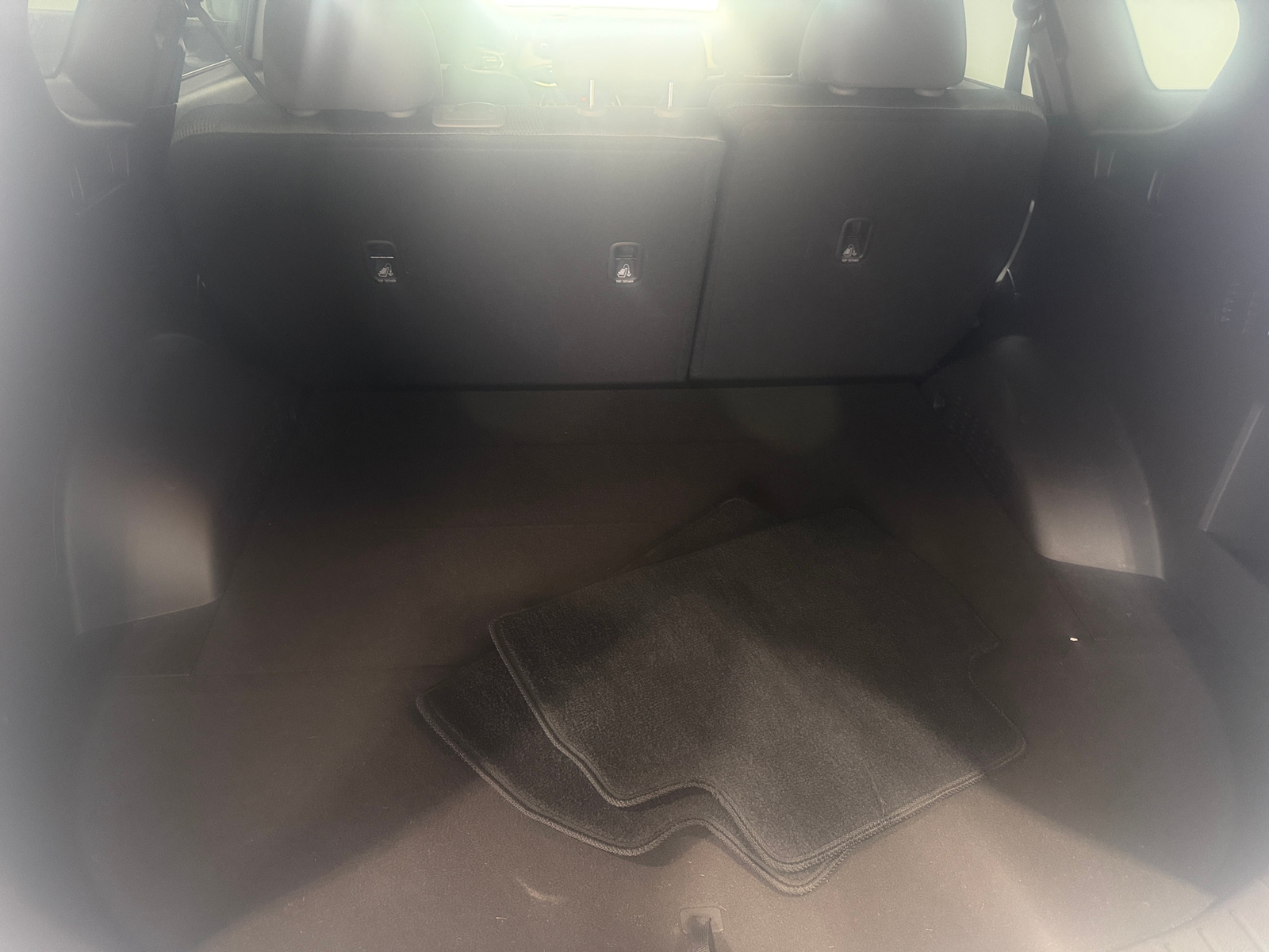 Thumbnail: 2019 Hyundai Santa Fe - 7