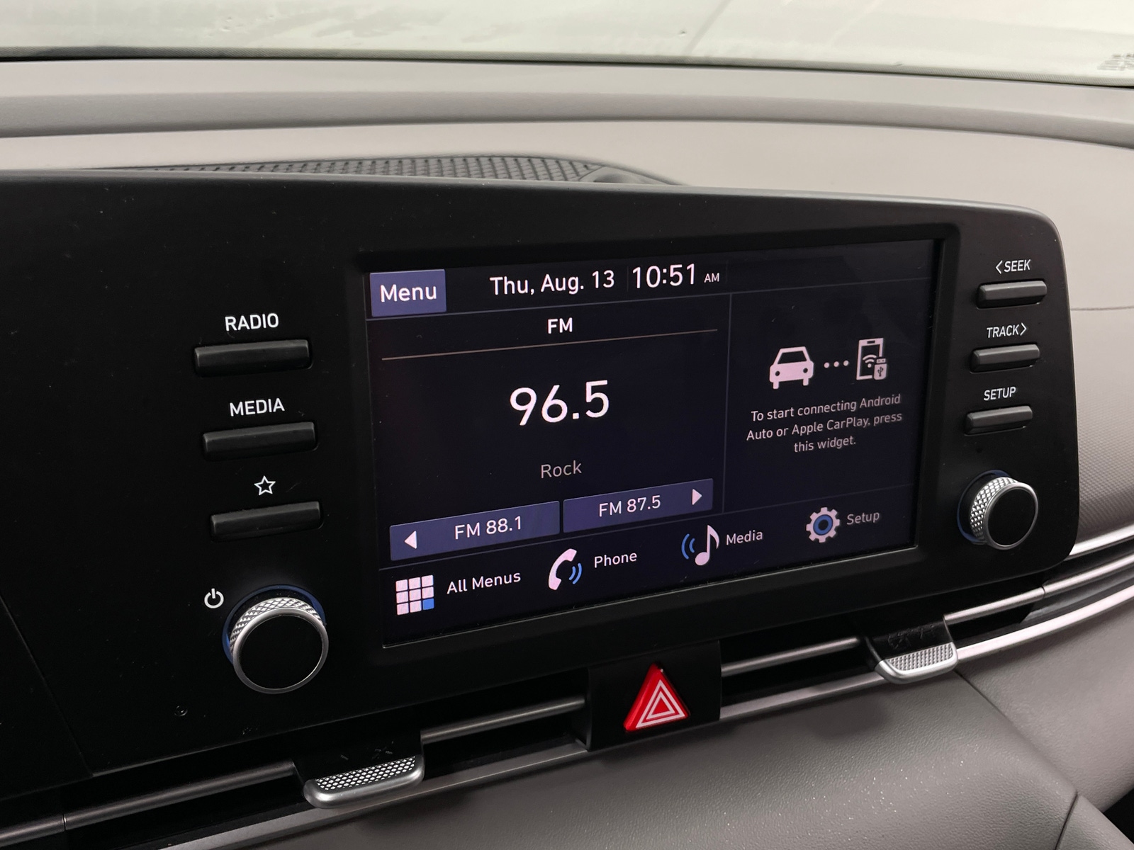 Thumbnail: 2024 Hyundai Elantra - 4