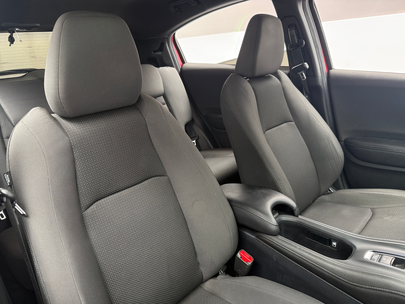 Thumbnail: 2019 Honda HR-V - 2