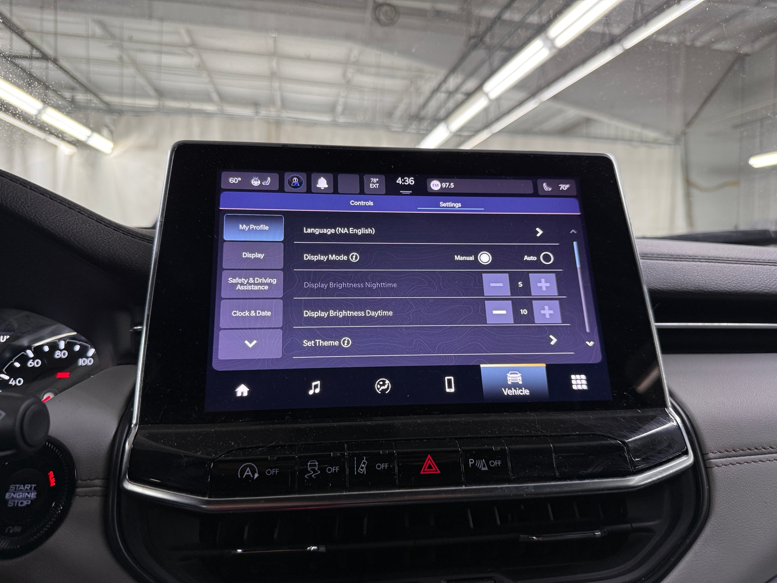 Thumbnail: 2023 Jeep Compass - 3
