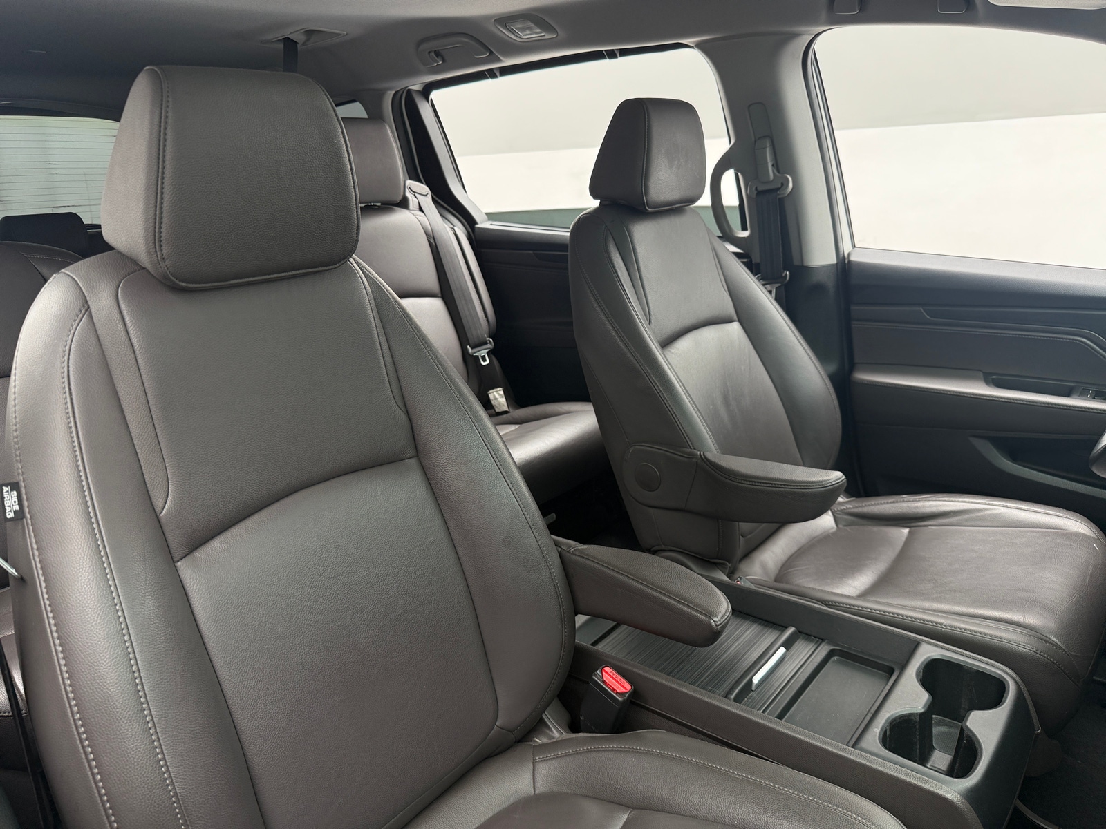 Thumbnail: 2019 Honda Odyssey - 2