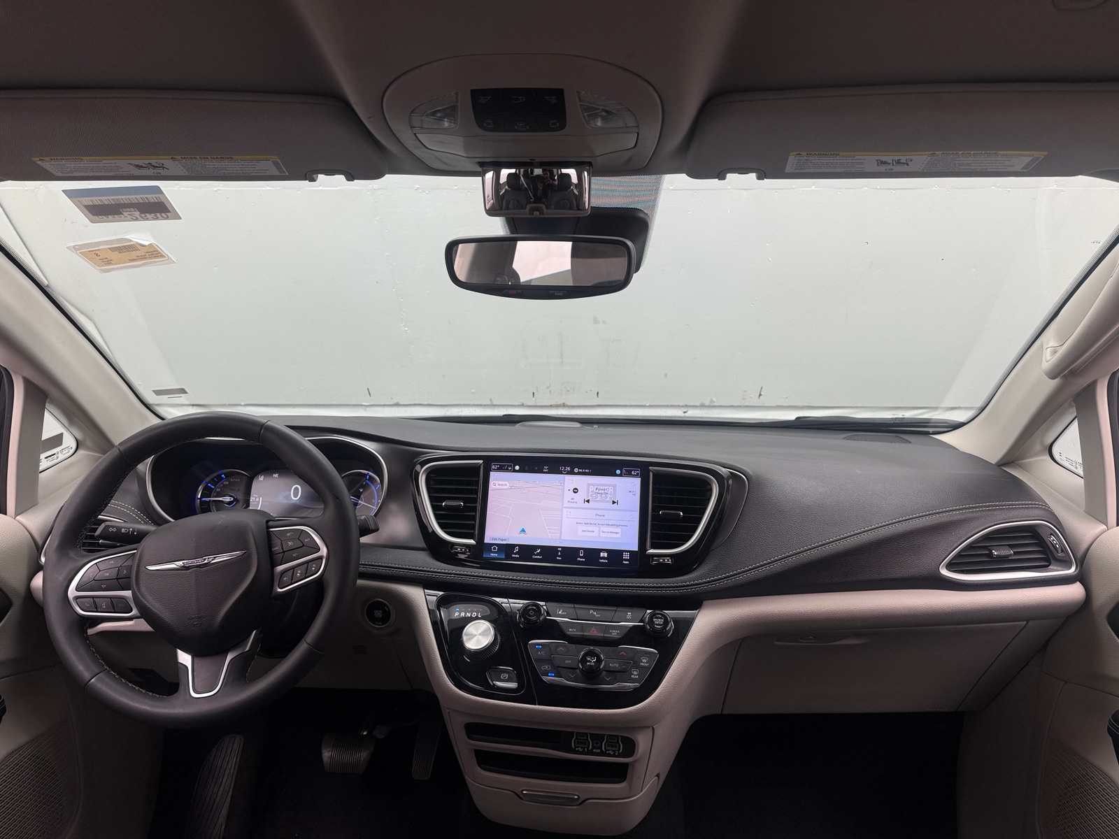 Thumbnail: 2024 Chrysler Pacifica - 2