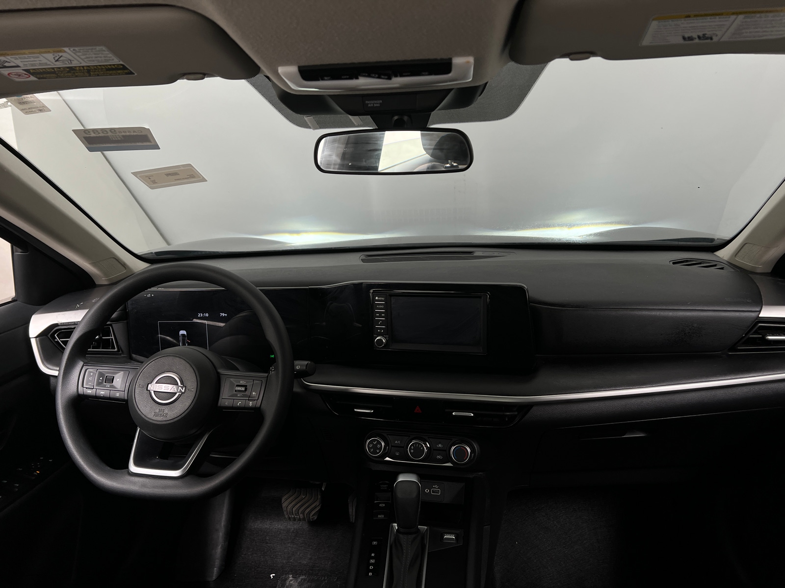 Thumbnail: 2025 Nissan Kicks - 3