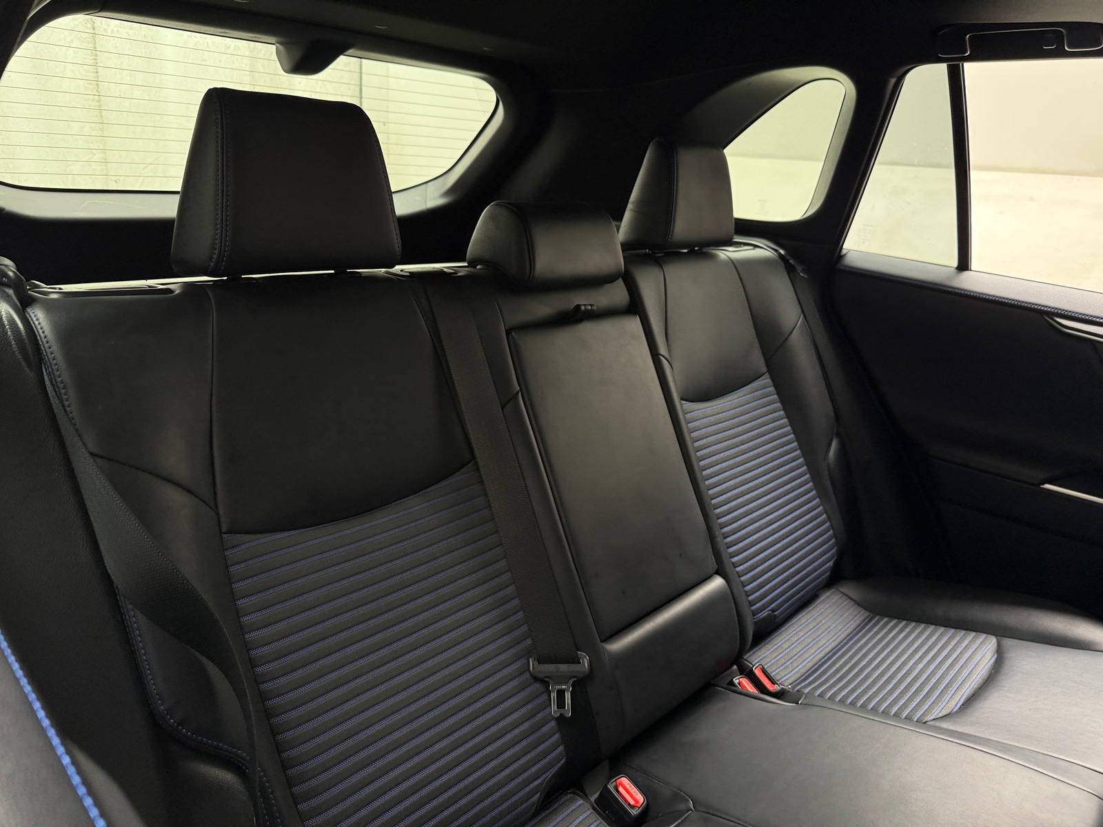Thumbnail: 2020 Toyota RAV4 - 5