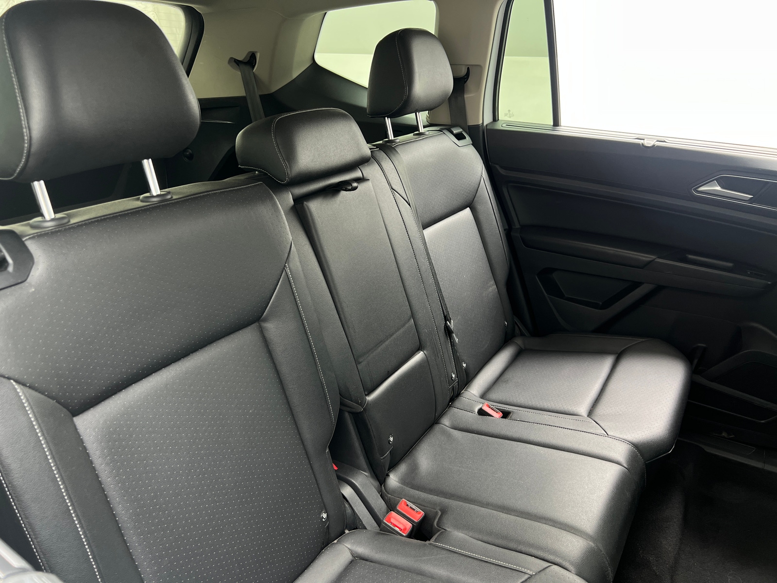 Thumbnail: 2019 Volkswagen Atlas - 6