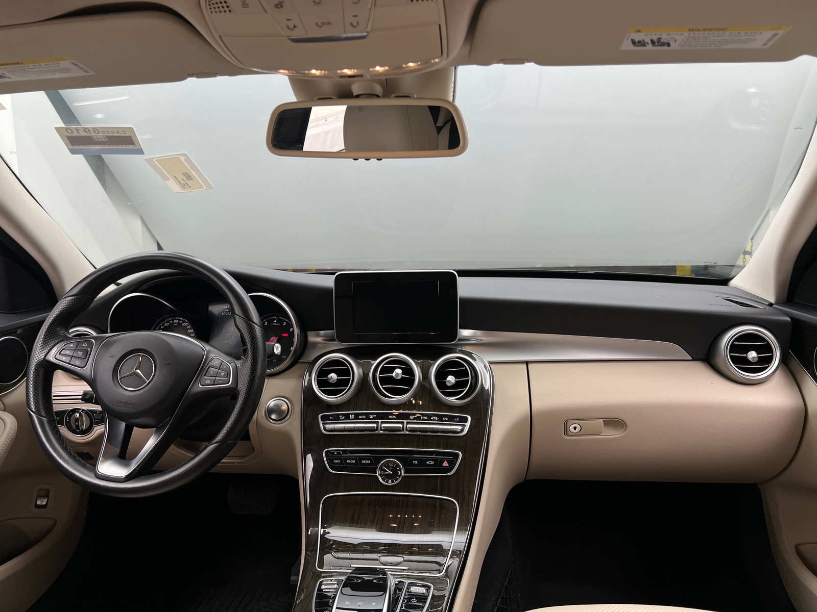 Thumbnail: 2016 Mercedes-Benz C-Class - 3