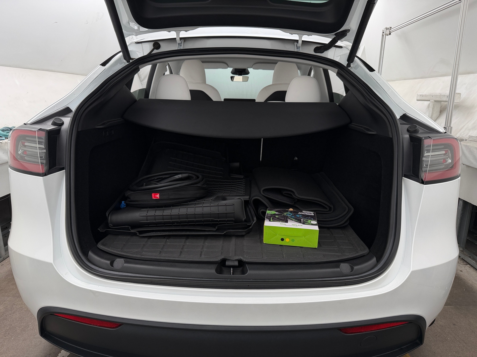 Thumbnail: 2024 Tesla Model Y - 6