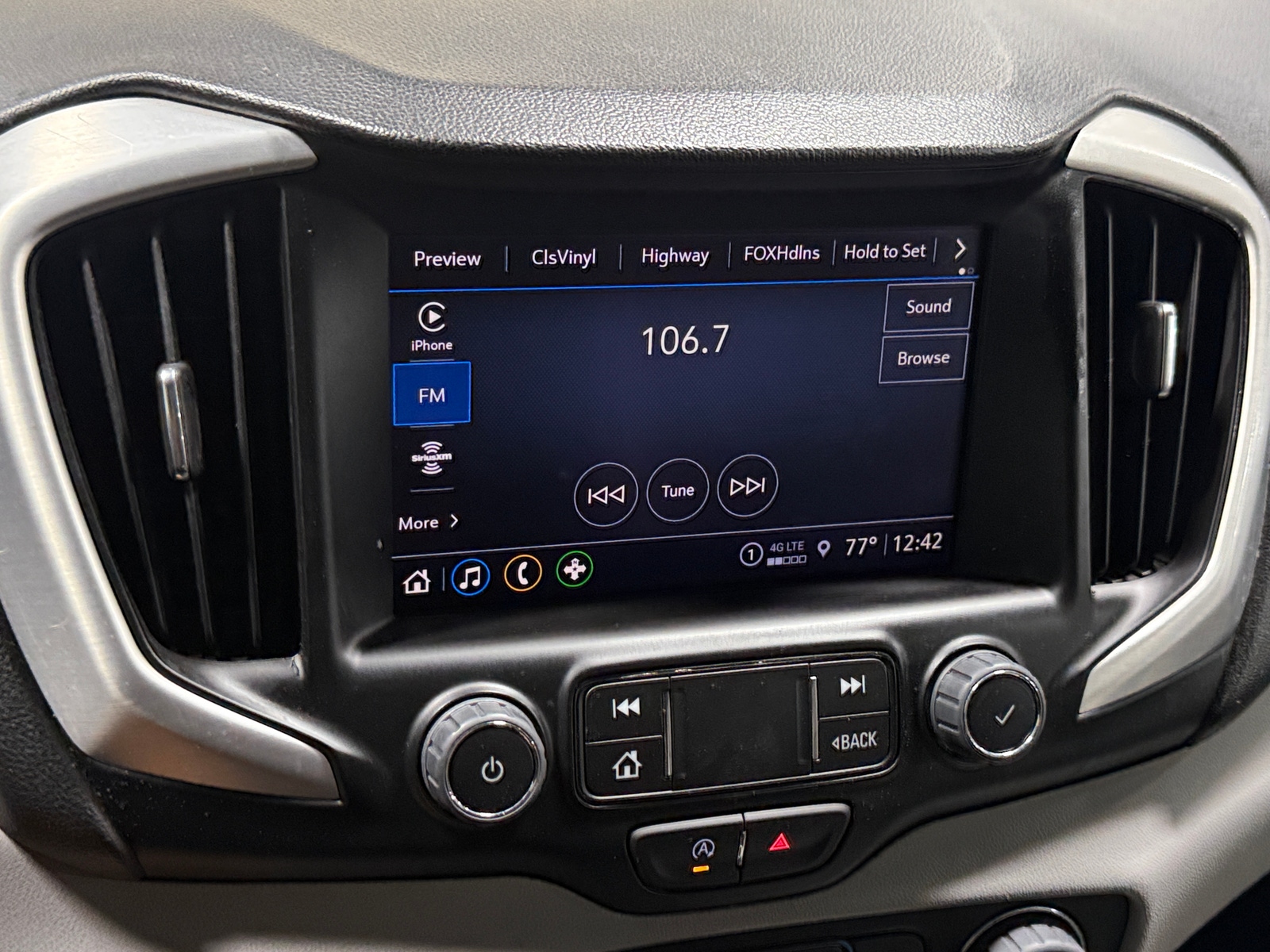 Thumbnail: 2024 GMC Terrain - 3