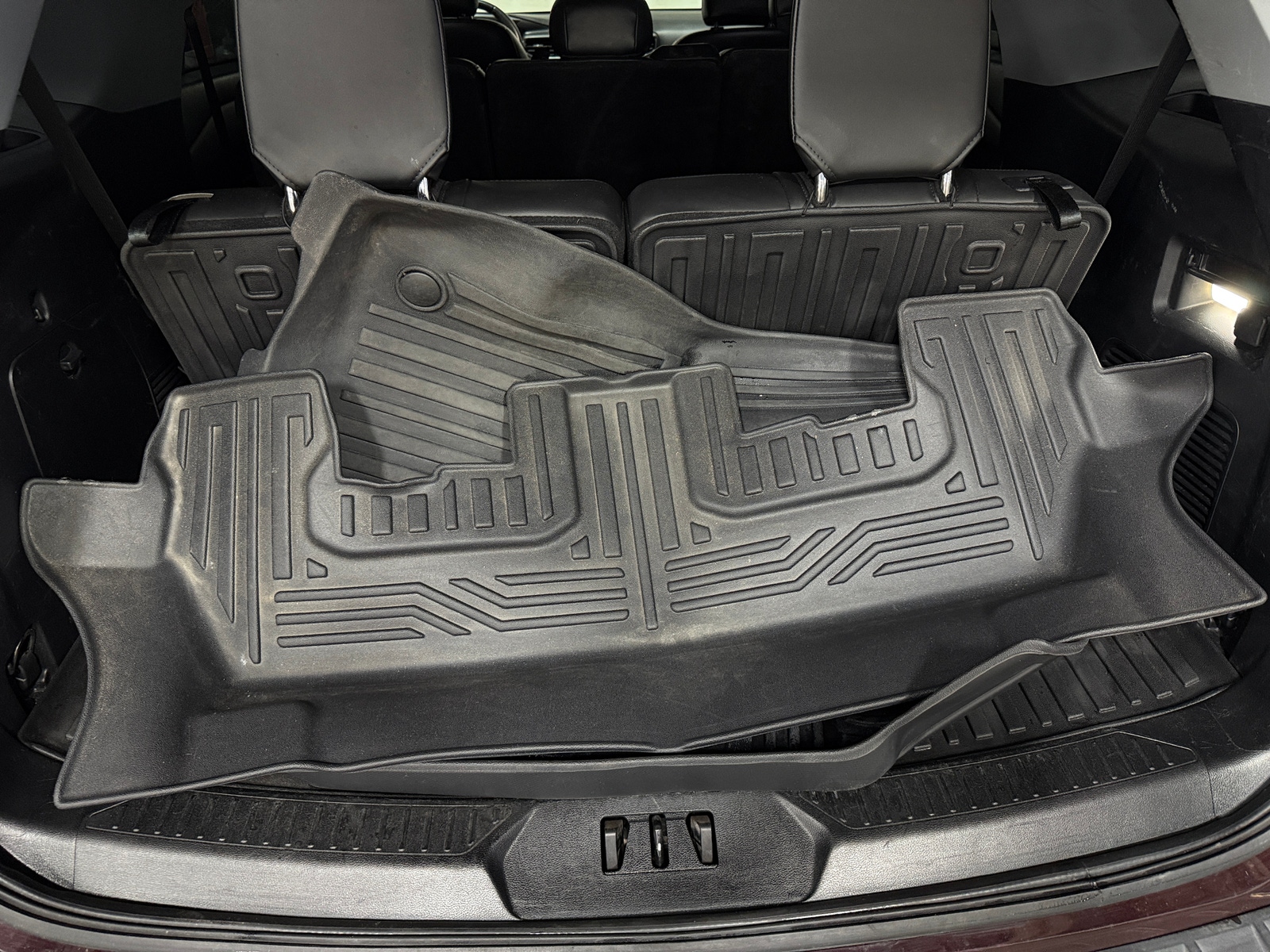Thumbnail: 2023 Ford Explorer - 6