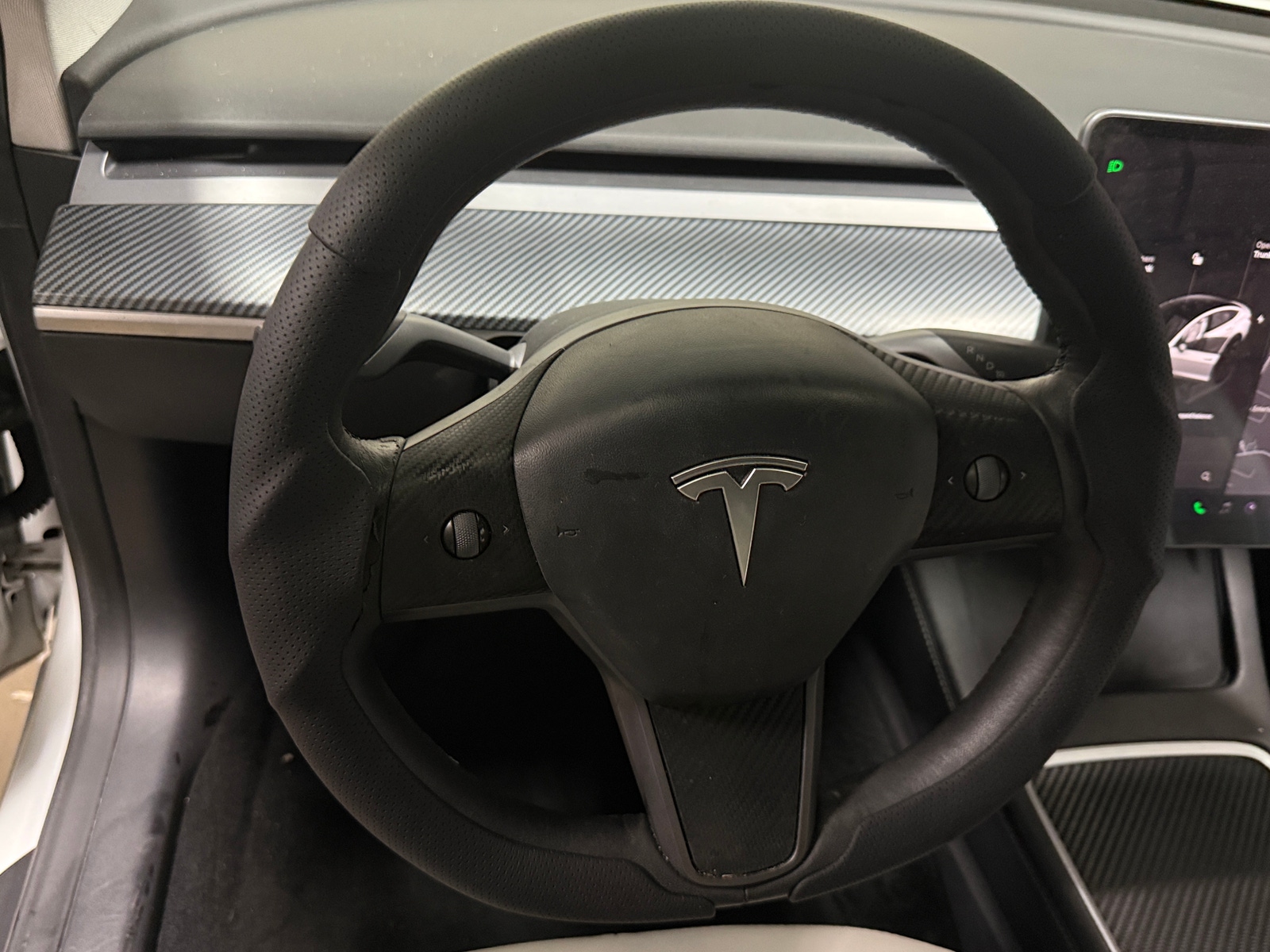 Thumbnail: 2022 Tesla Model 3 - 4