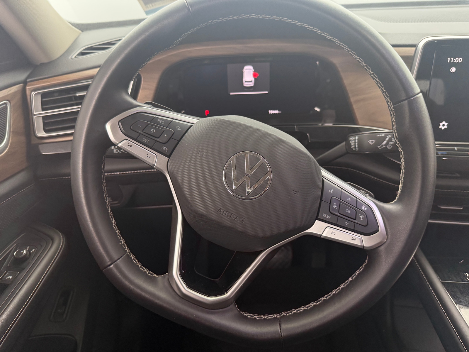 Thumbnail: 2026 Volkswagen Atlas - 4