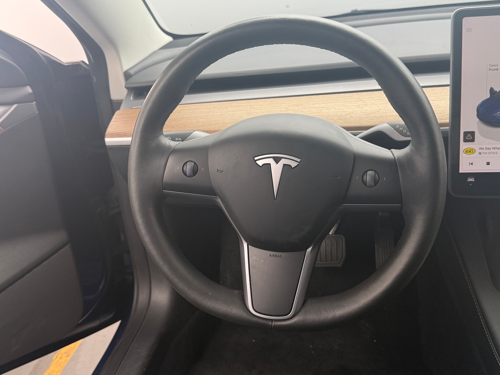Thumbnail: 2023 Tesla Model 3 - 5