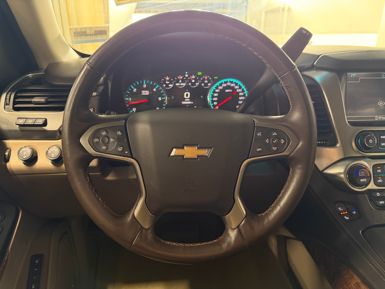Thumbnail: 2018 Chevrolet Suburban - 4