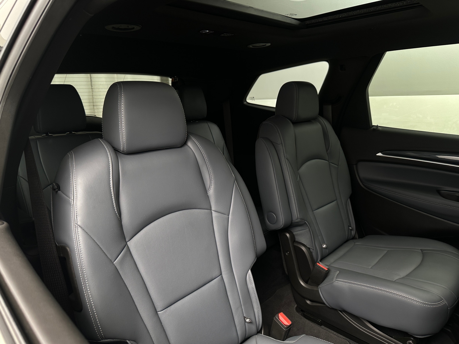 Thumbnail: 2022 Buick Enclave - 5