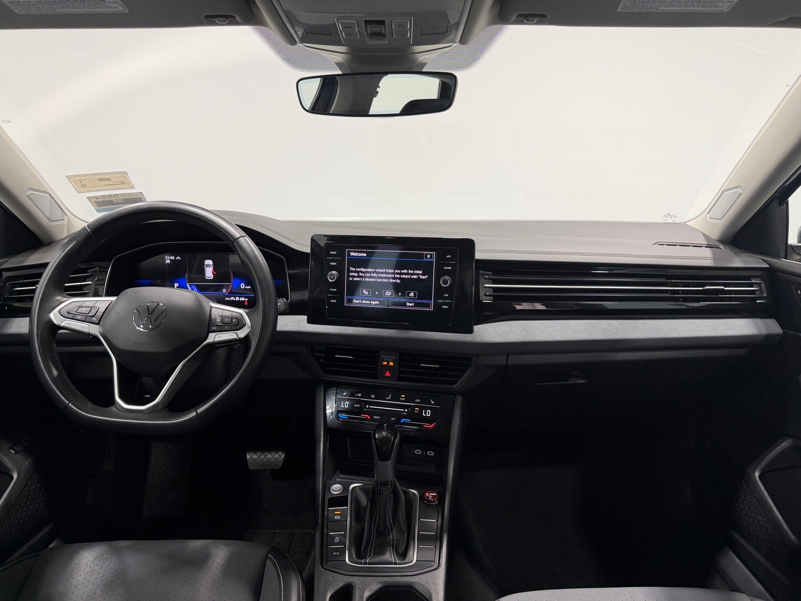 Thumbnail: 2025 Volkswagen Jetta - 3