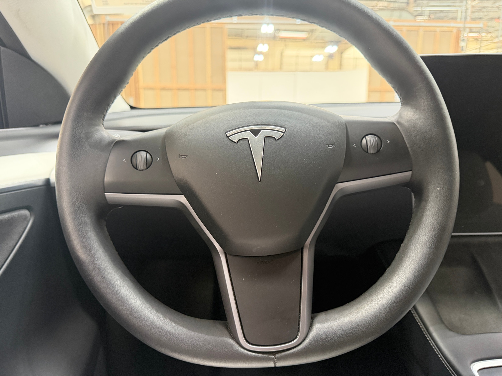 Thumbnail: 2022 Tesla Model Y - 4