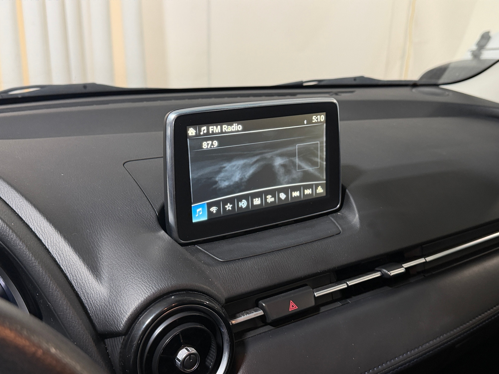 Thumbnail: 2018 Toyota Yaris iA - 4