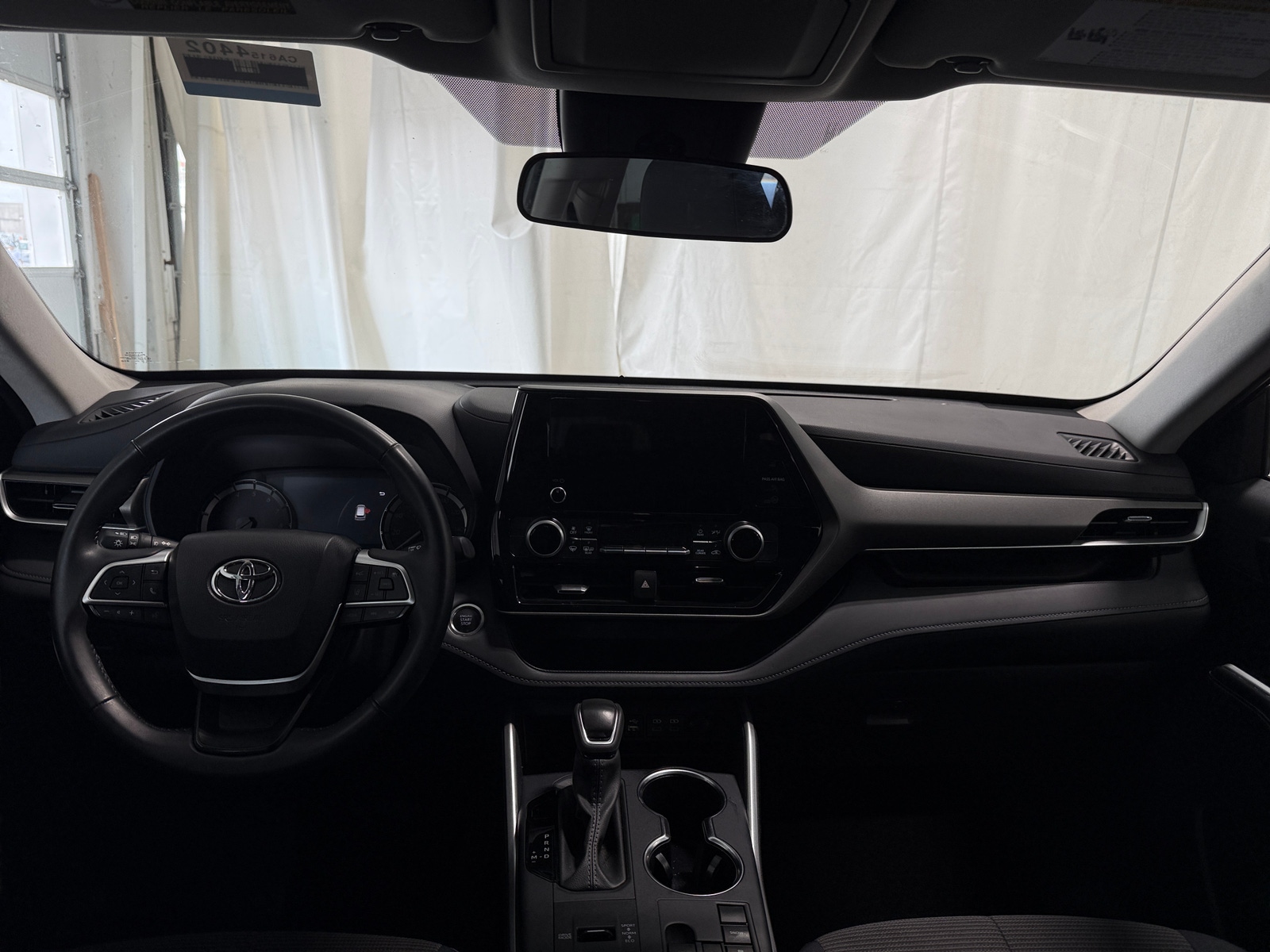 Thumbnail: 2025 Toyota Highlander - 3