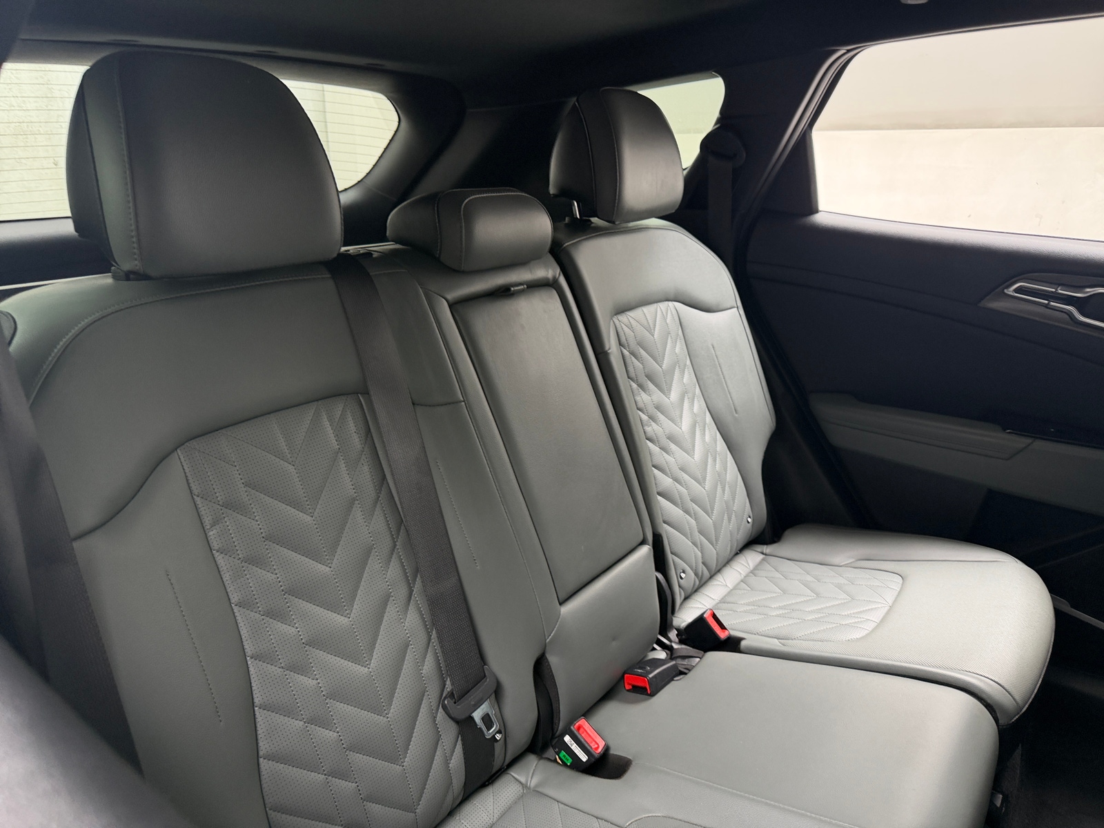 Thumbnail: 2024 Kia Sportage - 5