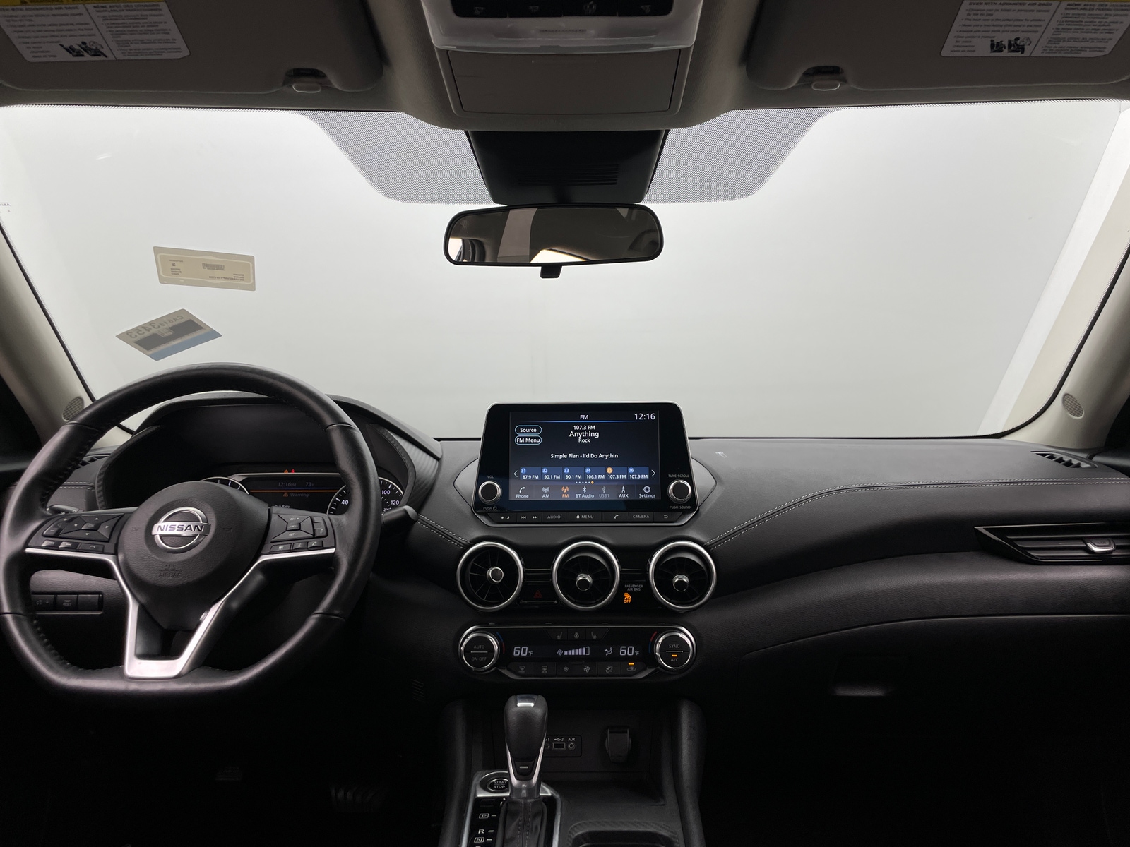 Thumbnail: 2023 Nissan Sentra - 3