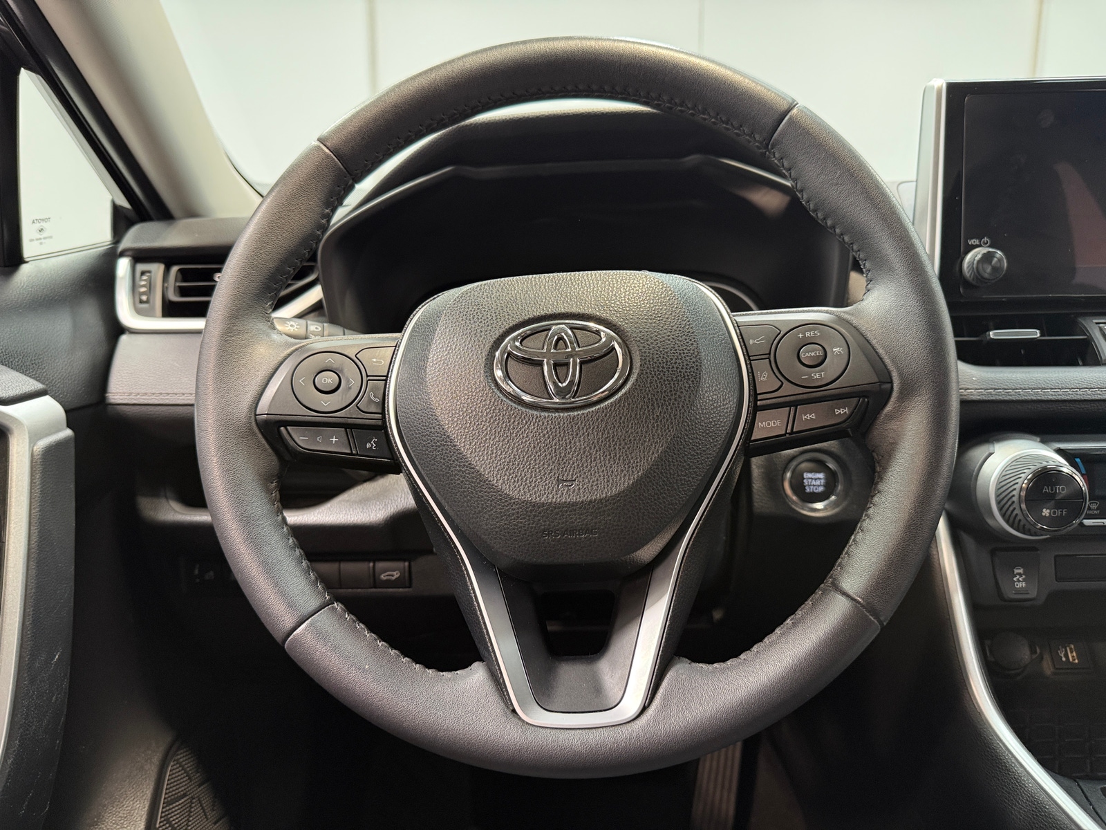 Thumbnail: 2023 Toyota RAV4 - 4