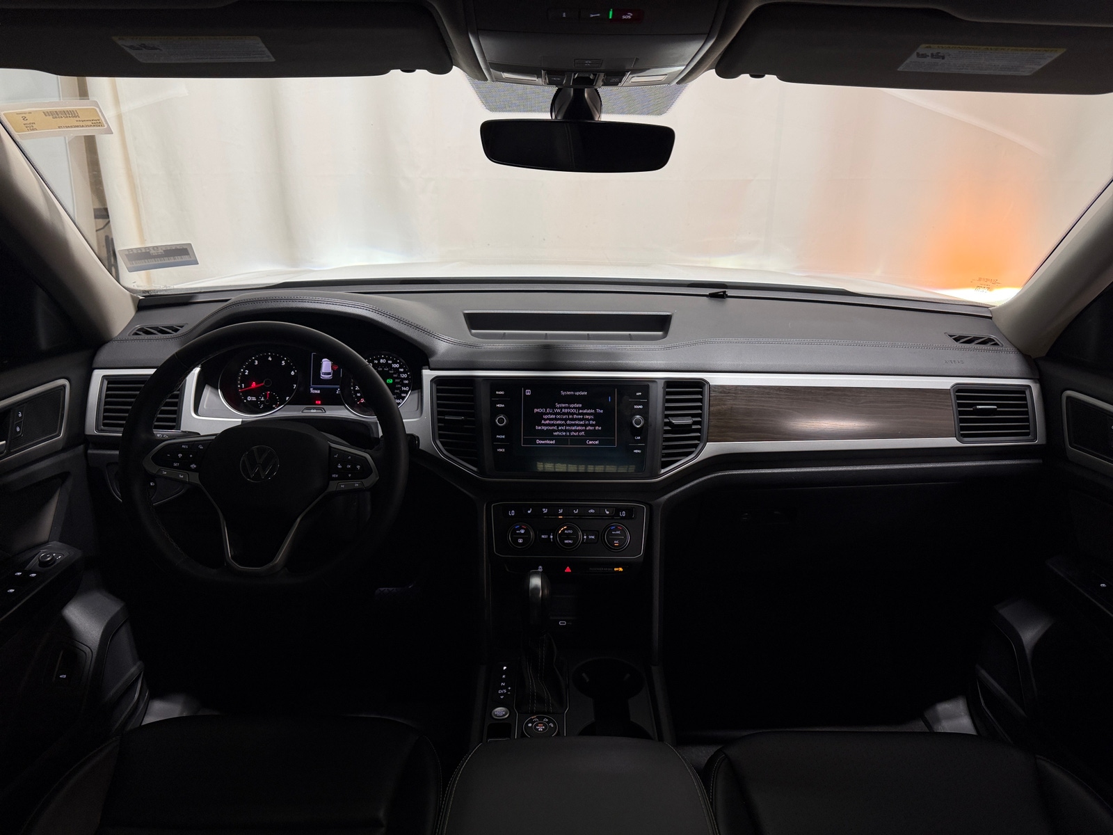 Thumbnail: 2021 Volkswagen Atlas - 2