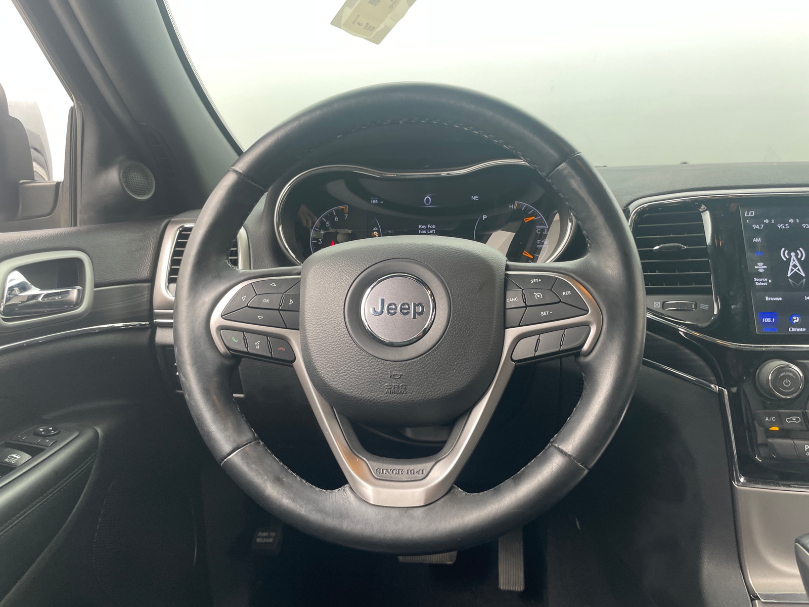 Thumbnail: 2020 Jeep Grand Cherokee - 4