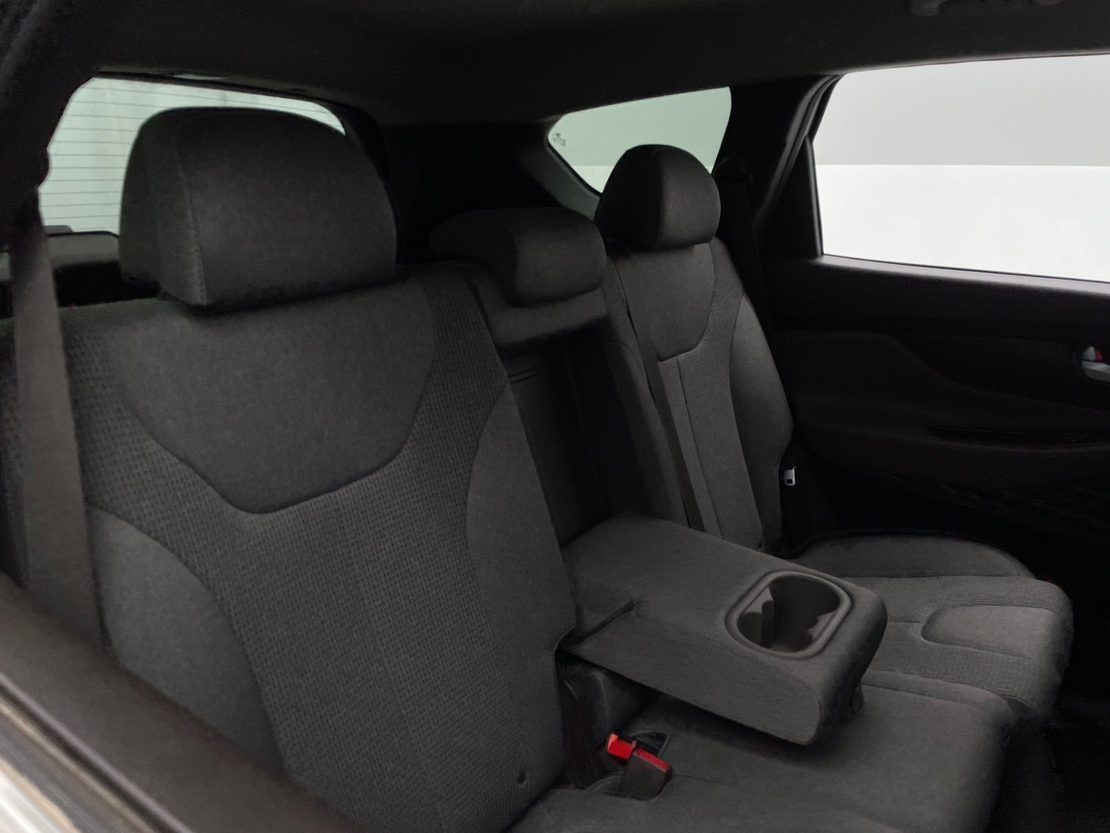 Thumbnail: 2019 Hyundai Santa Fe - 6