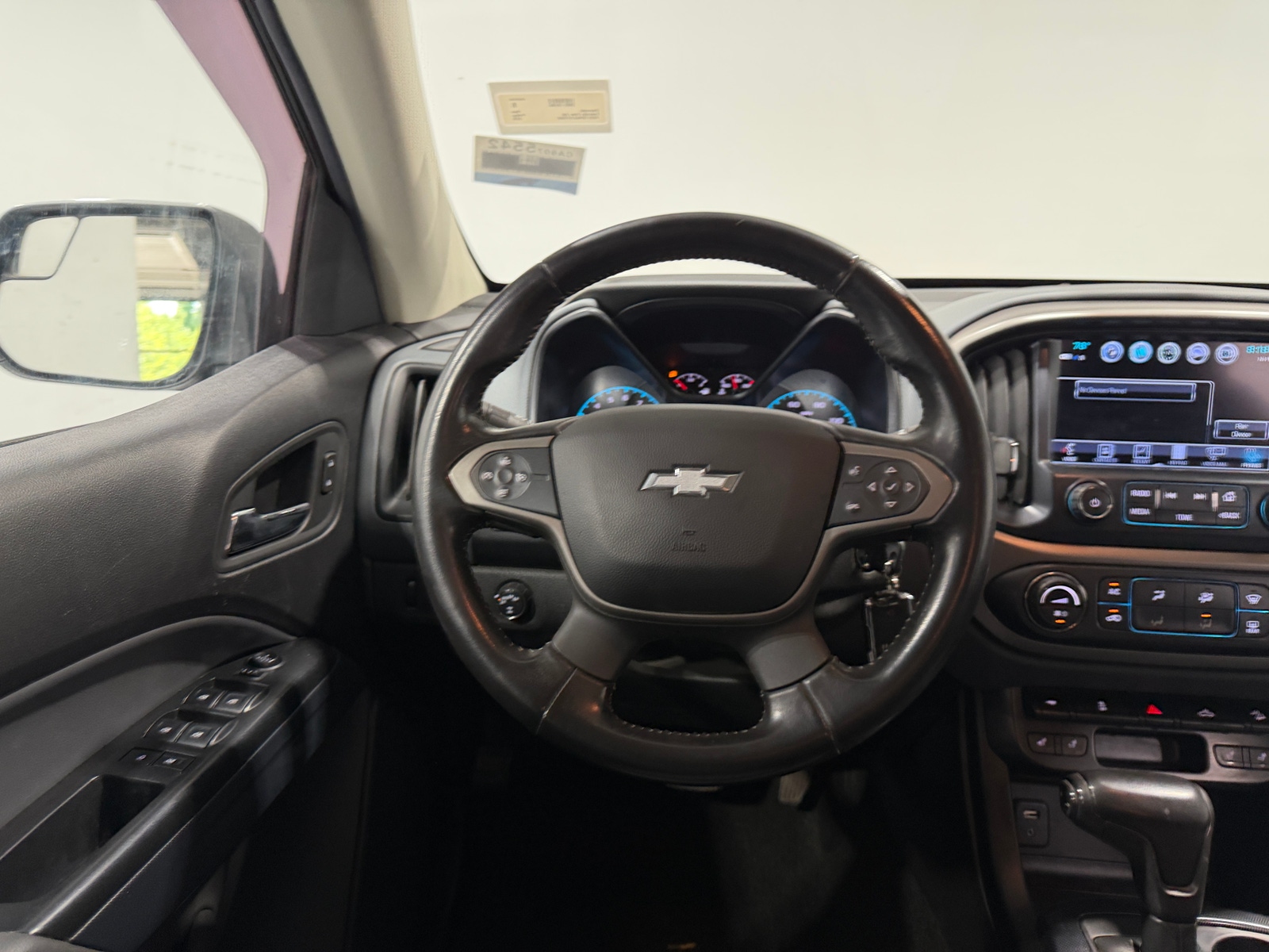 Thumbnail: 2018 Chevrolet Colorado - 4