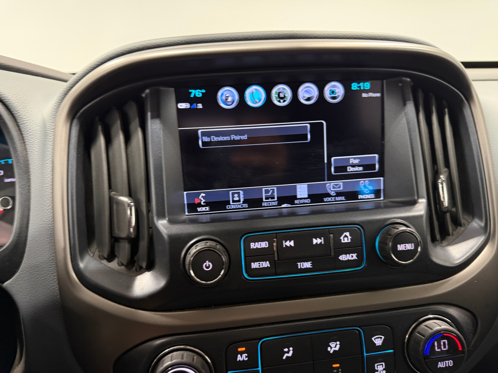 Thumbnail: 2018 Chevrolet Colorado - 3