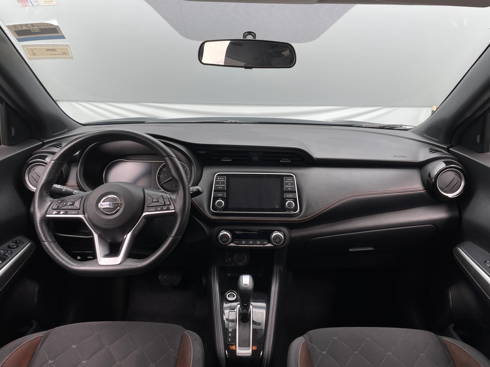 Thumbnail: 2019 Nissan Kicks - 3