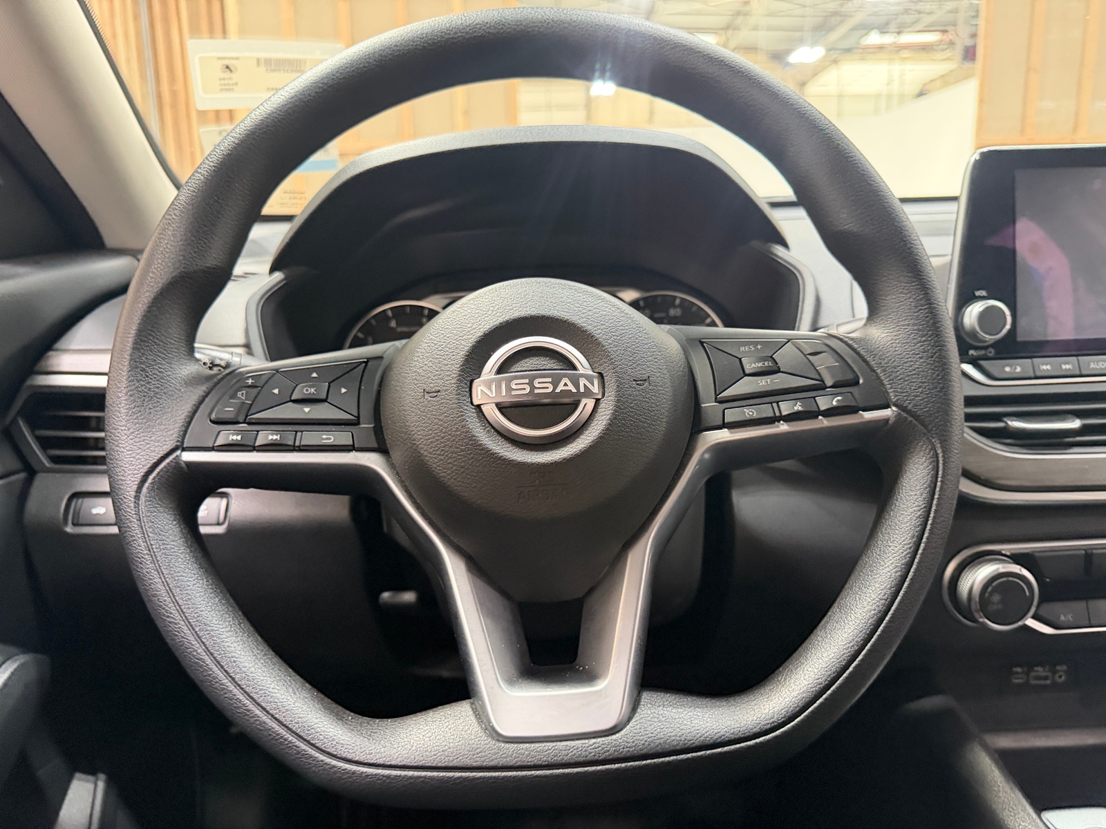 Thumbnail: 2025 Nissan Altima - 5