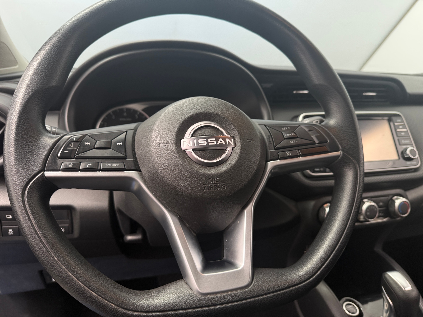 Thumbnail: 2022 Nissan Kicks - 5
