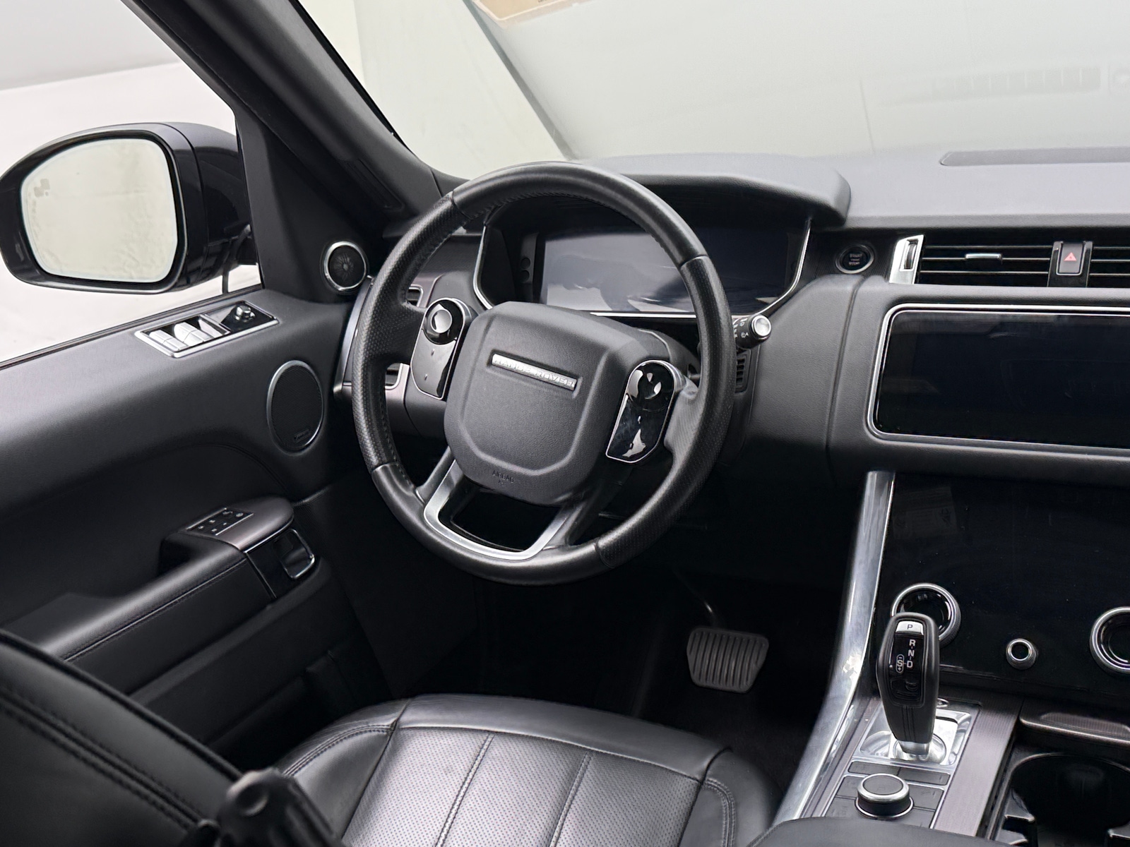 Thumbnail: 2020 Land Rover Range Rover Sport - 4