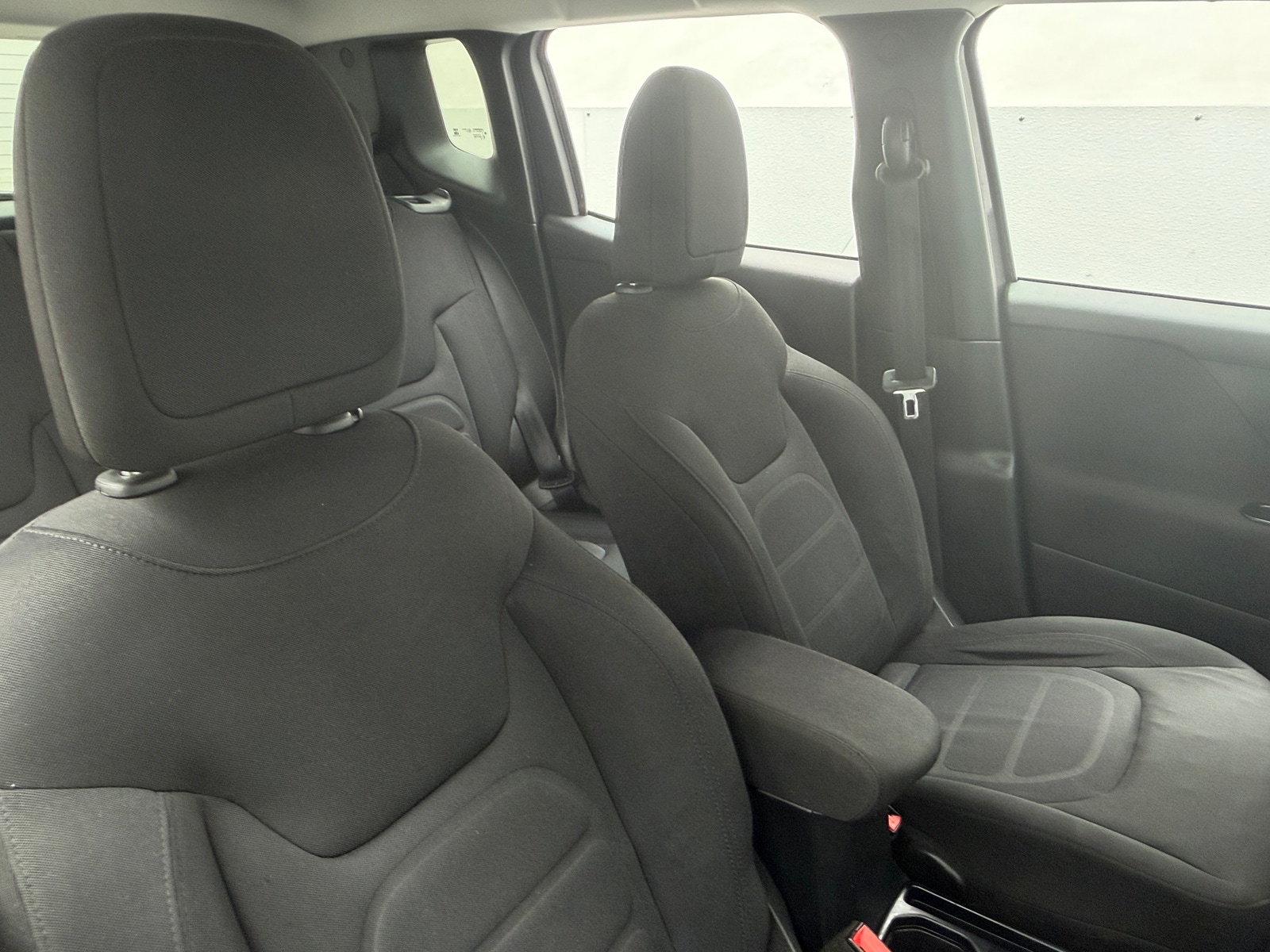 Thumbnail: 2018 Jeep Renegade - 2