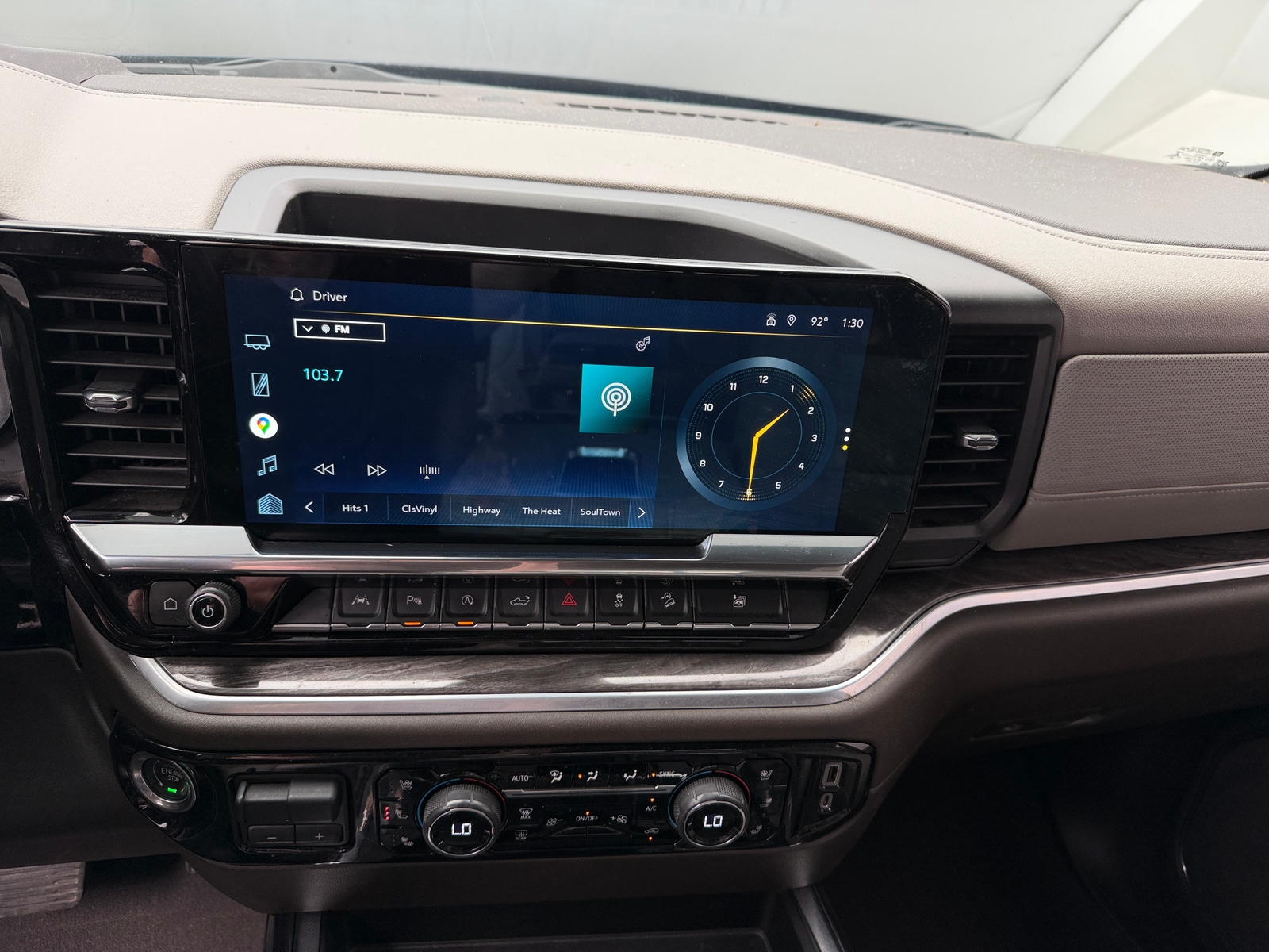 Thumbnail: 2022 Chevrolet Silverado 1500 - 3